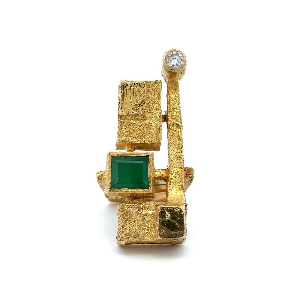 Mixed Cut  Abstract Statement 4 Carat Emerald and RBC Diamond Art Leighton Gold Ring For Sale
