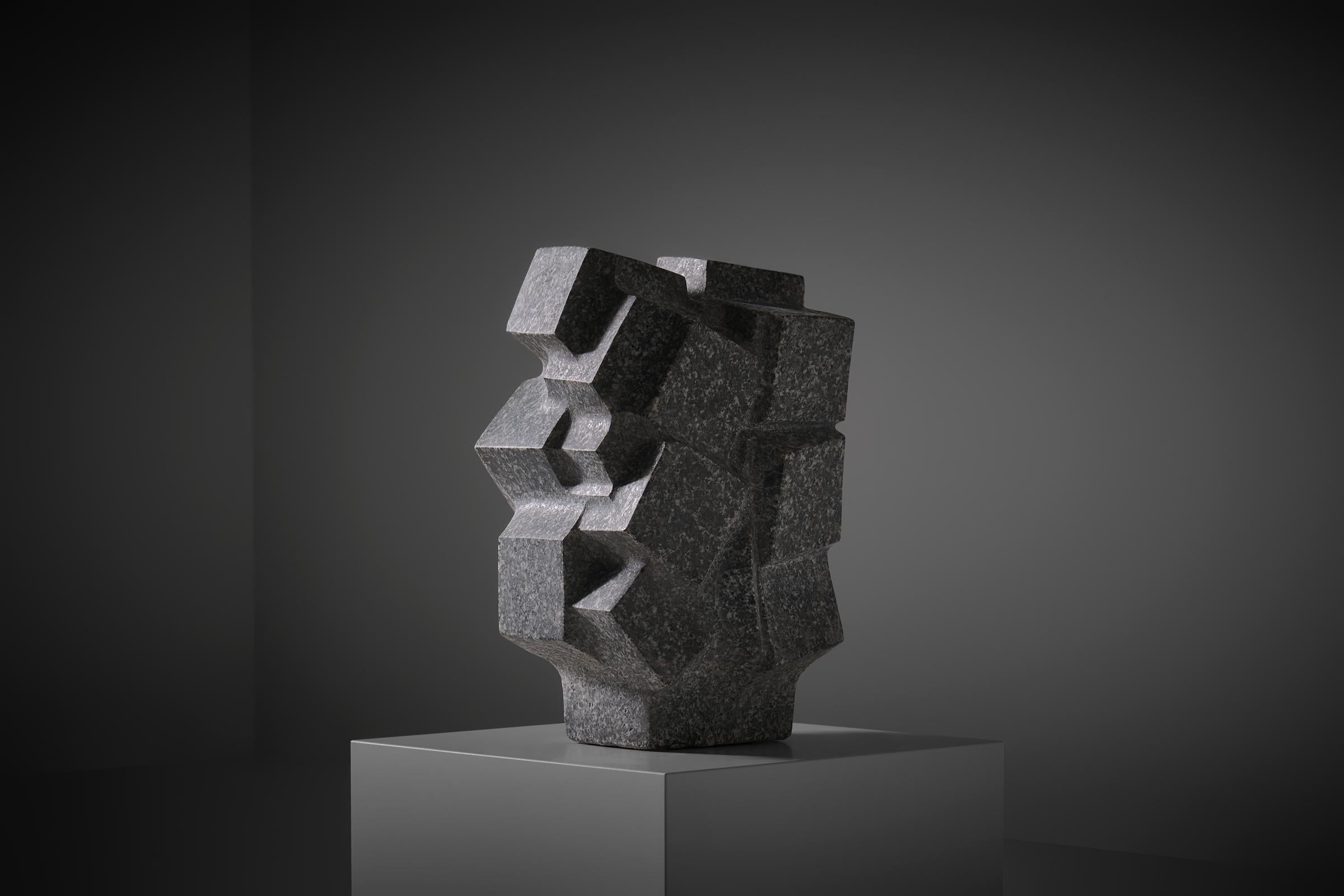 Abstract stone sculpture ‘Metropolis 4’ by Vittorio di Muzio, Italy 1980s For Sale 3