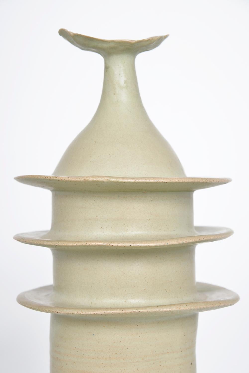 Abstract Studio Pottery Stoneware ‘Pagoda Pot’ by Alan Ashpool, England C.1970s For Sale 2