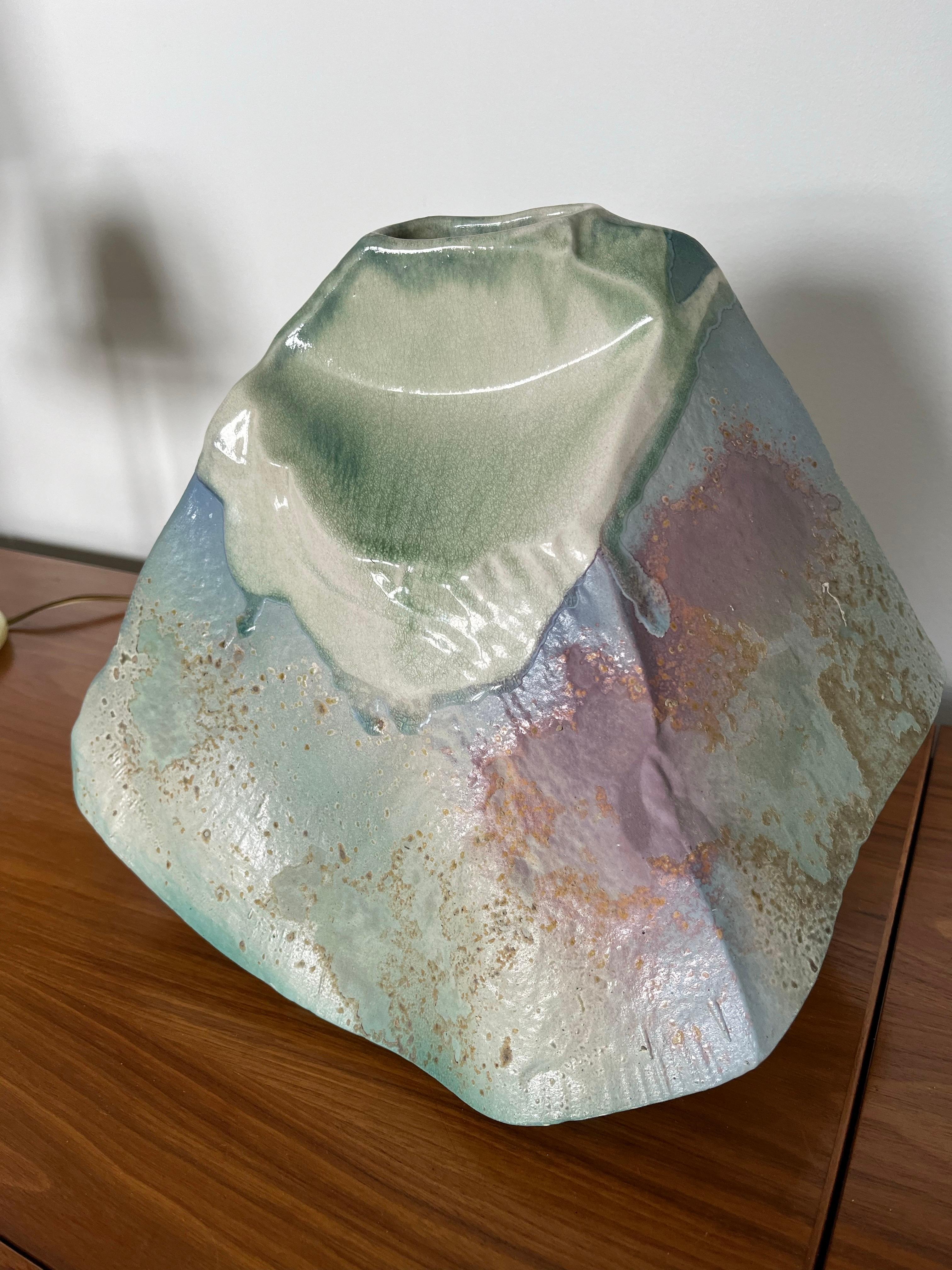 Américain Vase en poterie abstraite Tony Evans Raku en vente
