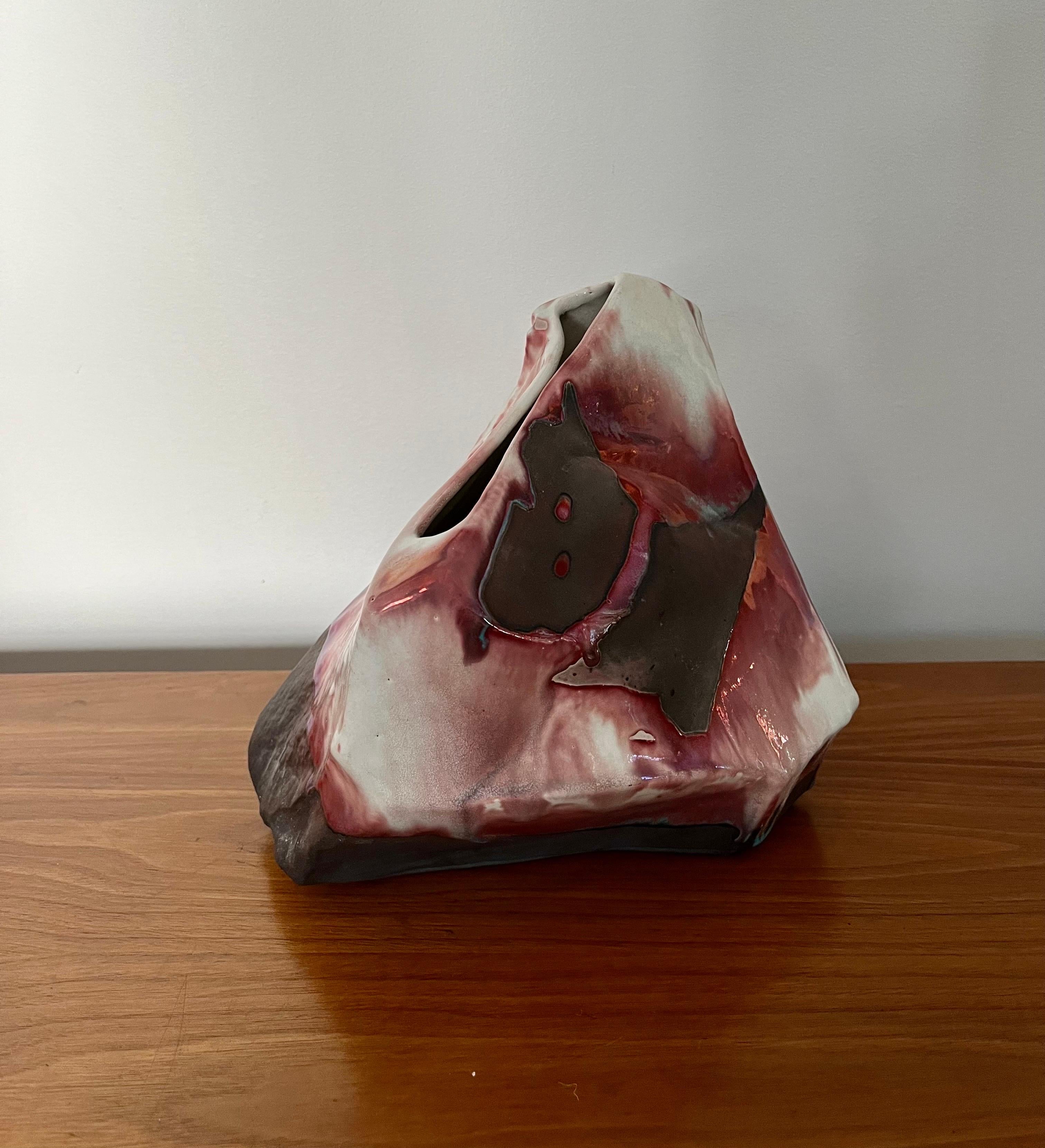 Poteries Vase en poterie abstraite Tony Evans Raku en vente