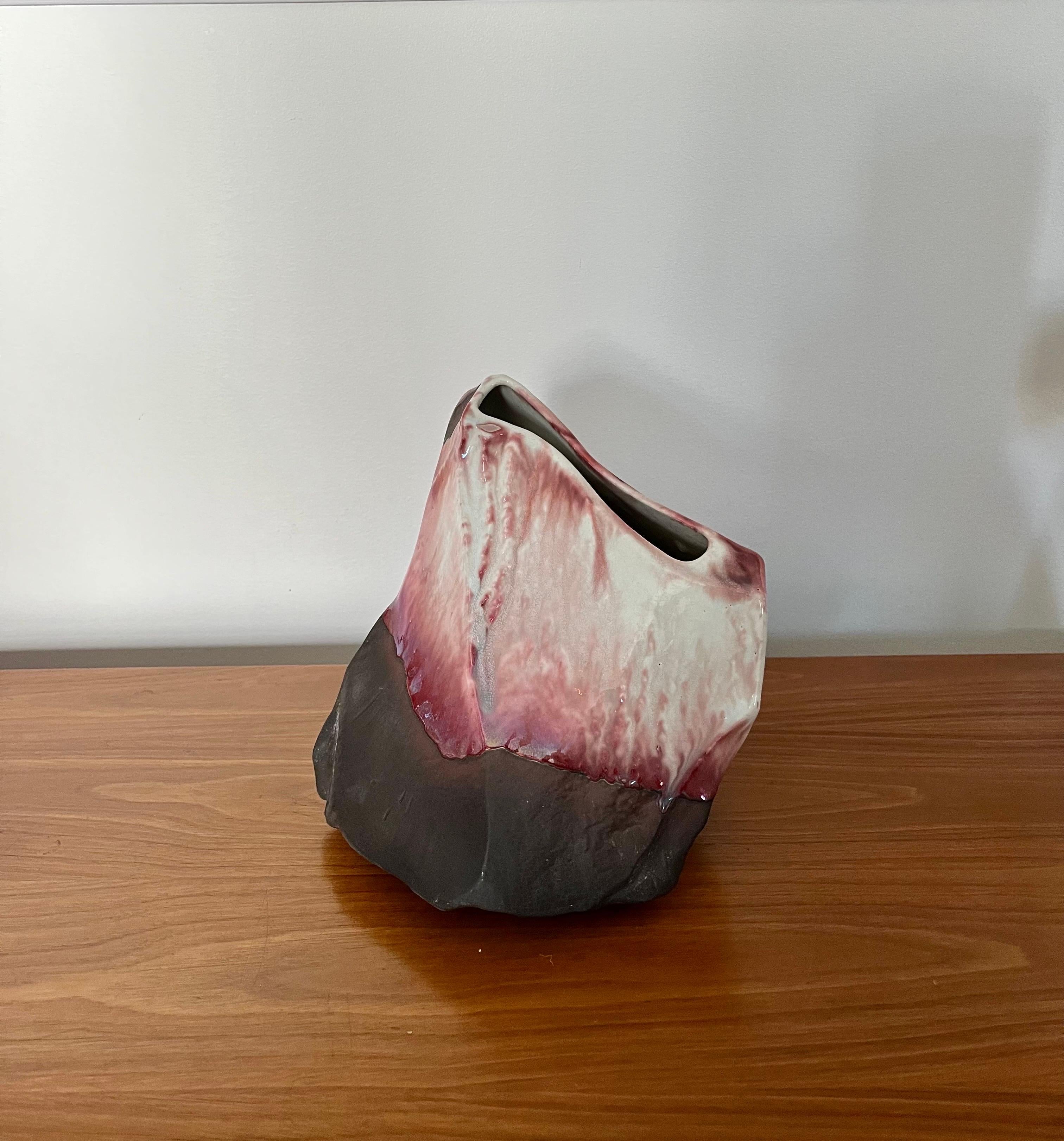 Vase en poterie abstraite Tony Evans Raku en vente 1