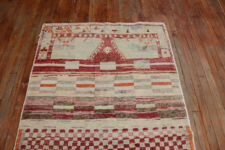 Abstract Turkish Anatolian 20th Century Rug For Sale at 1stDibs