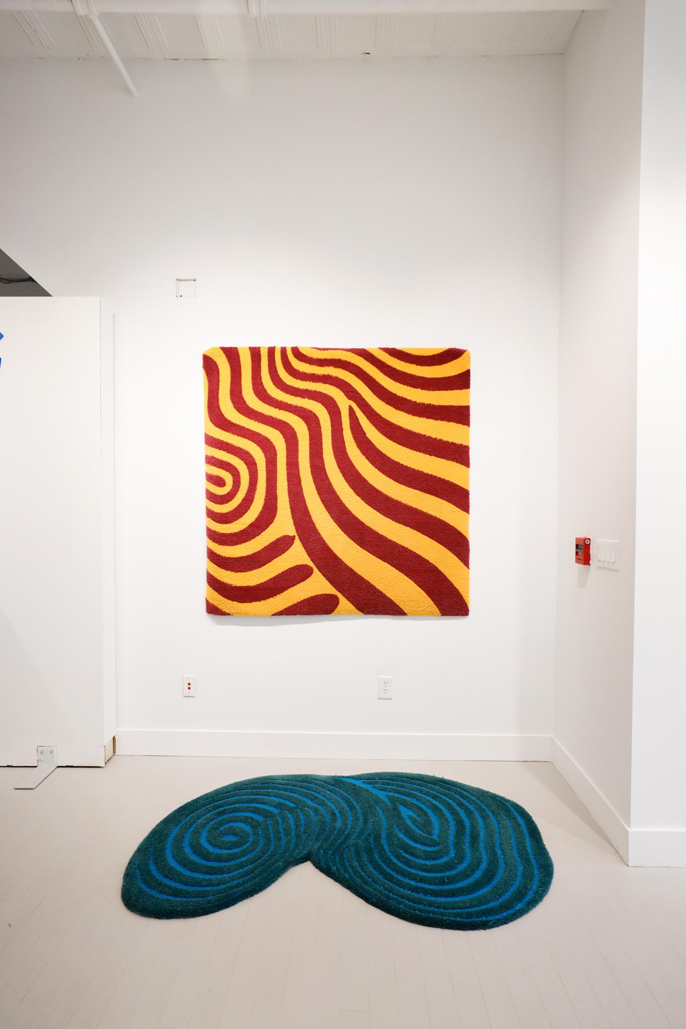 Abstrakter, einzigartiger Formteppich, getuftete neuseeländische Wolle im Angebot 2