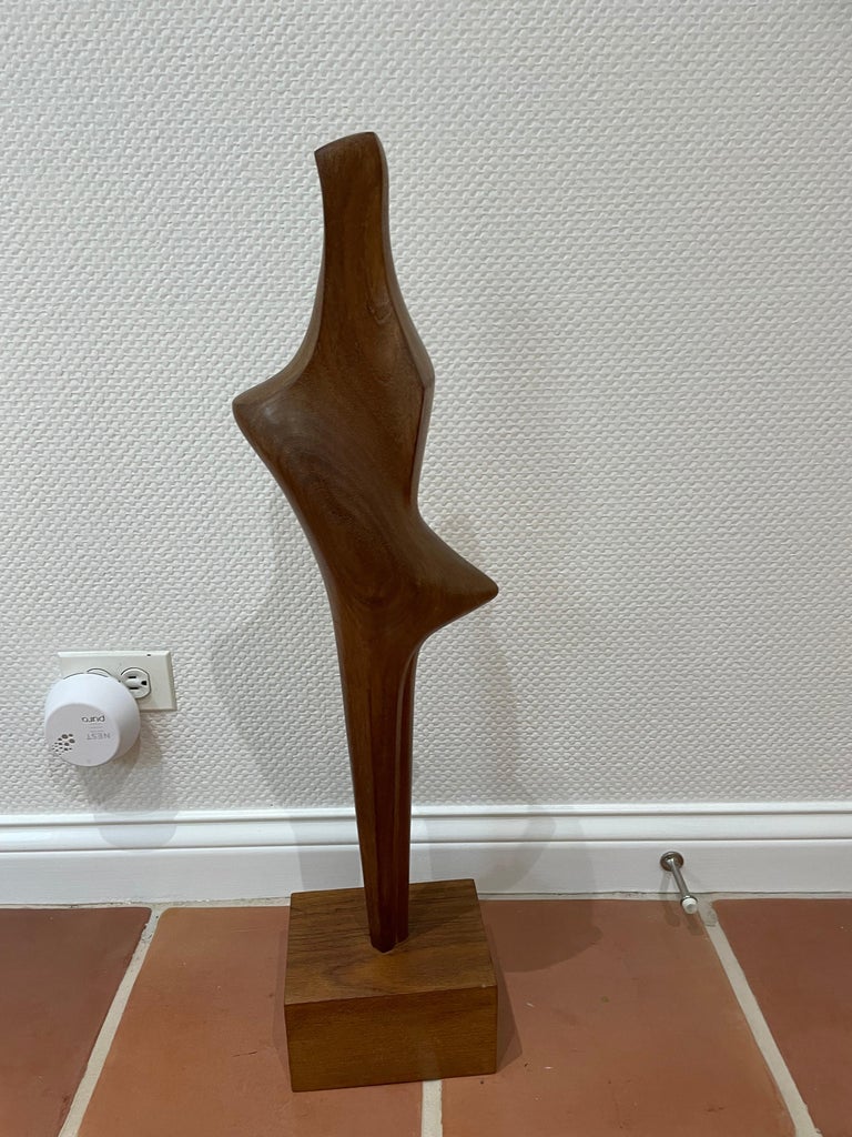 This is a very cool tall walnut wood sculpture by Vincent Bellisario titled “Primitif” and is part of the Vincent Price collection 1980s.