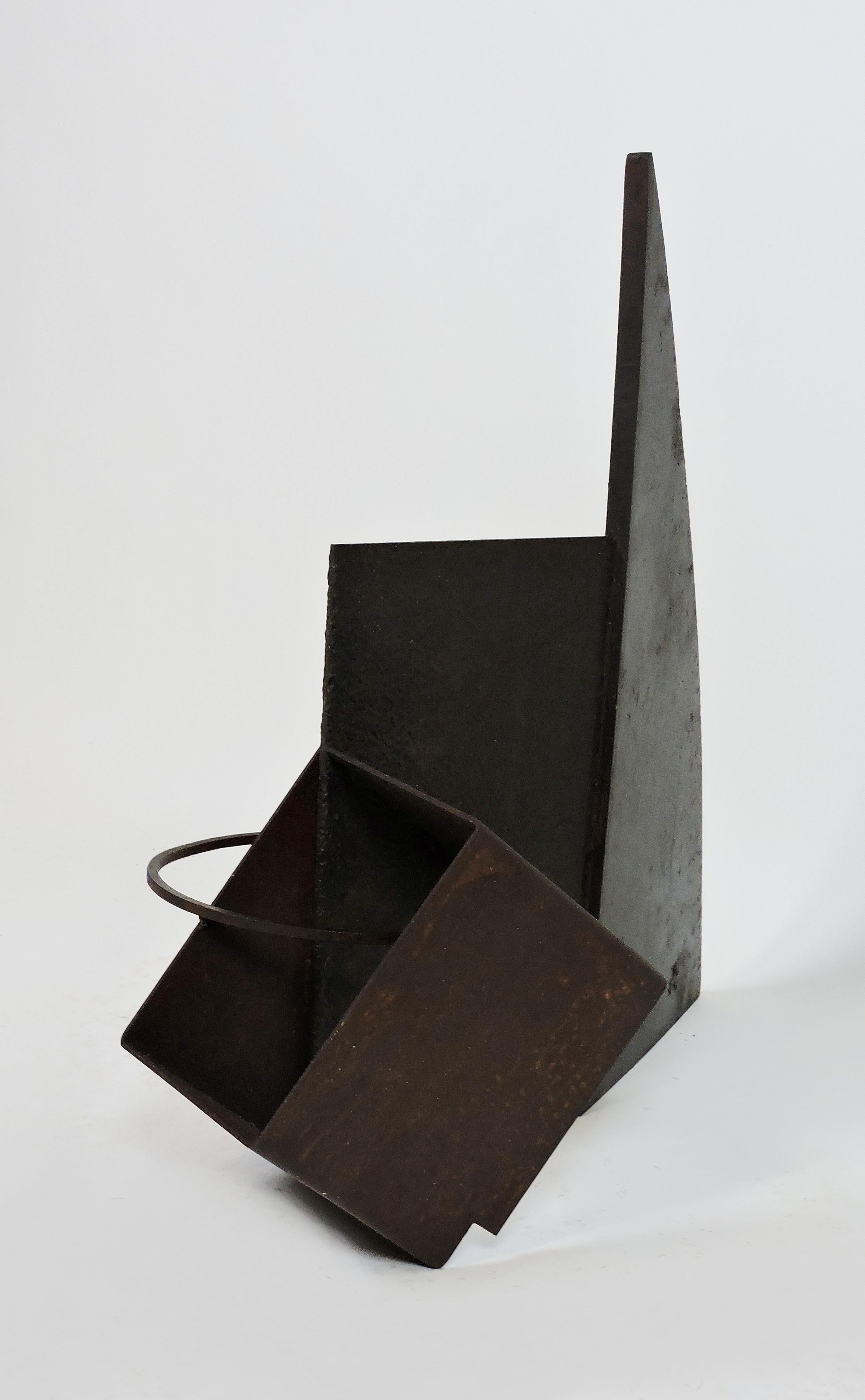 Minimalist style geometric welded steel sculpture by Philadelphia based artist David Tothero. This piece has a mixture of strong geometric shapes and is signed with welded artist signature DT in lower corner. It's 24 inches high and is suitable for