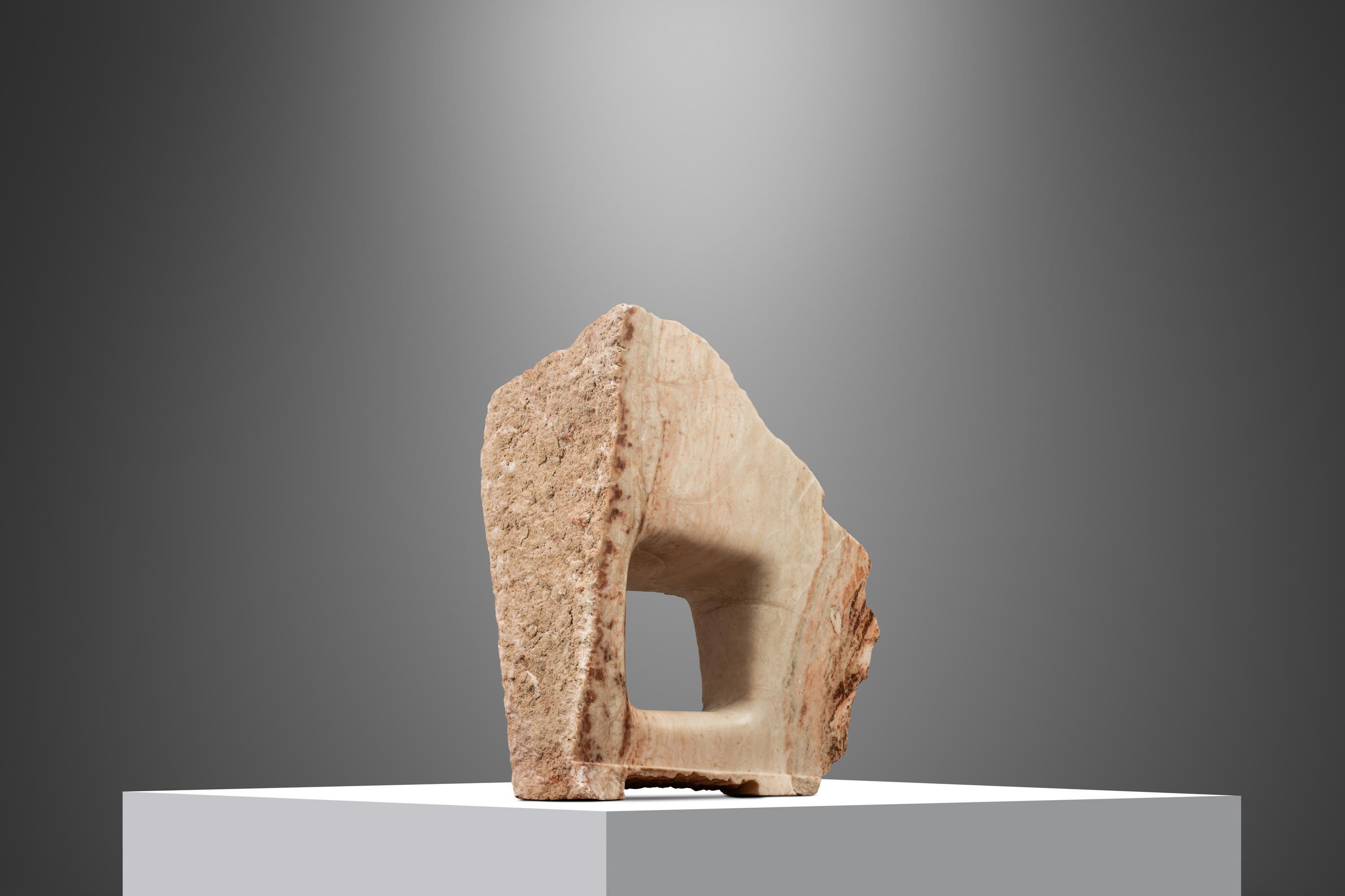 Alabastro Scultura astratta in alabastro, Mark Leblanc, Studio A, USA, 2020 in vendita