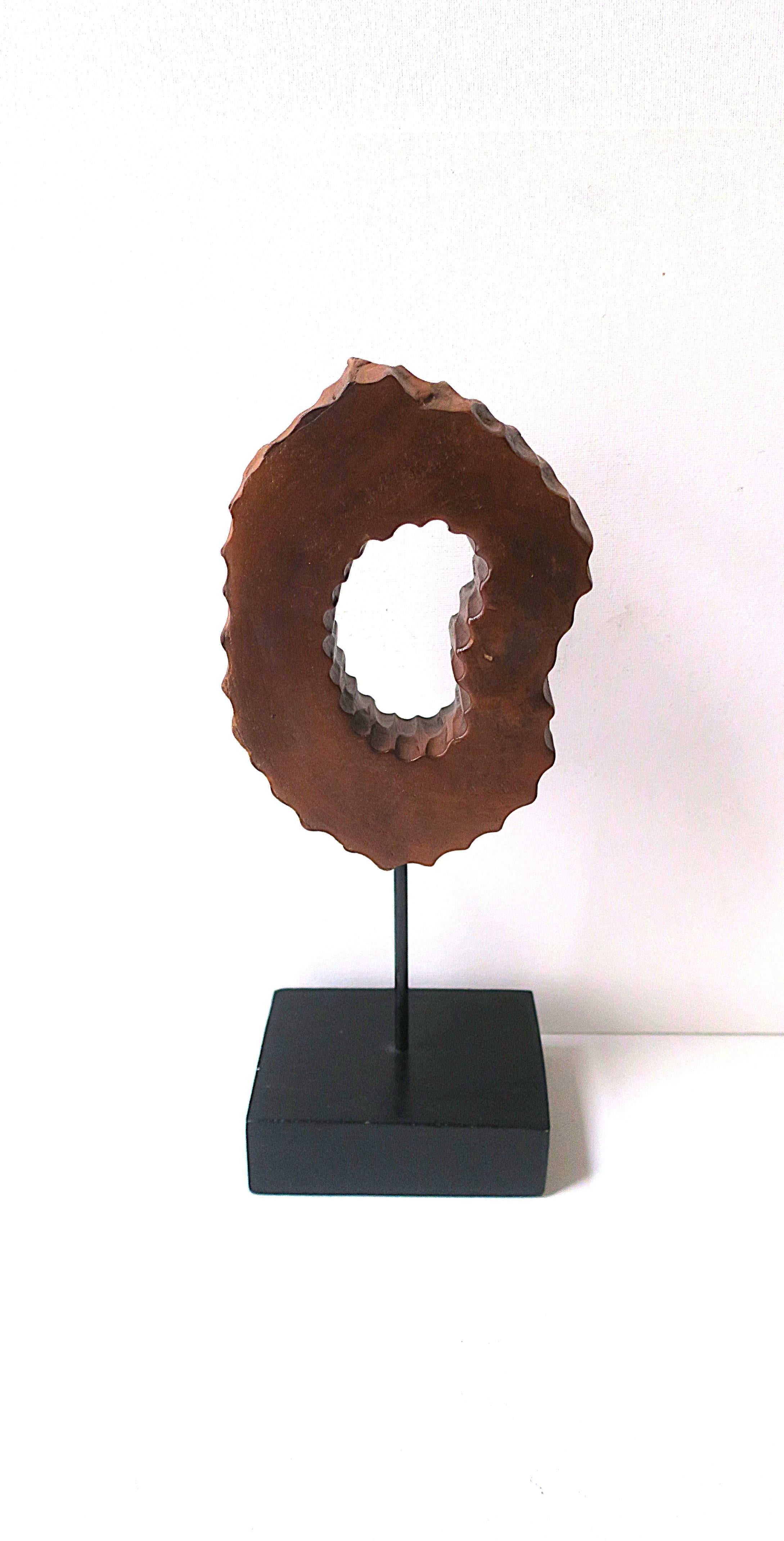 Scultura astratta in Wood In condizioni buone in vendita a New York, NY