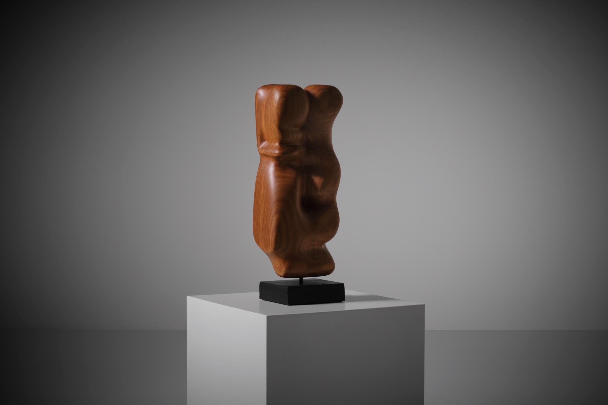 Abstract wooden sculpture by Cor Dam (1935 -2019), the Netherlands 1960s. Dam studied at the Royal Academy of Arts in the Hague, he made sculptures in ceramic, concrete, wood and metal. Besides sculptures he made paintings and ink drawings. The
