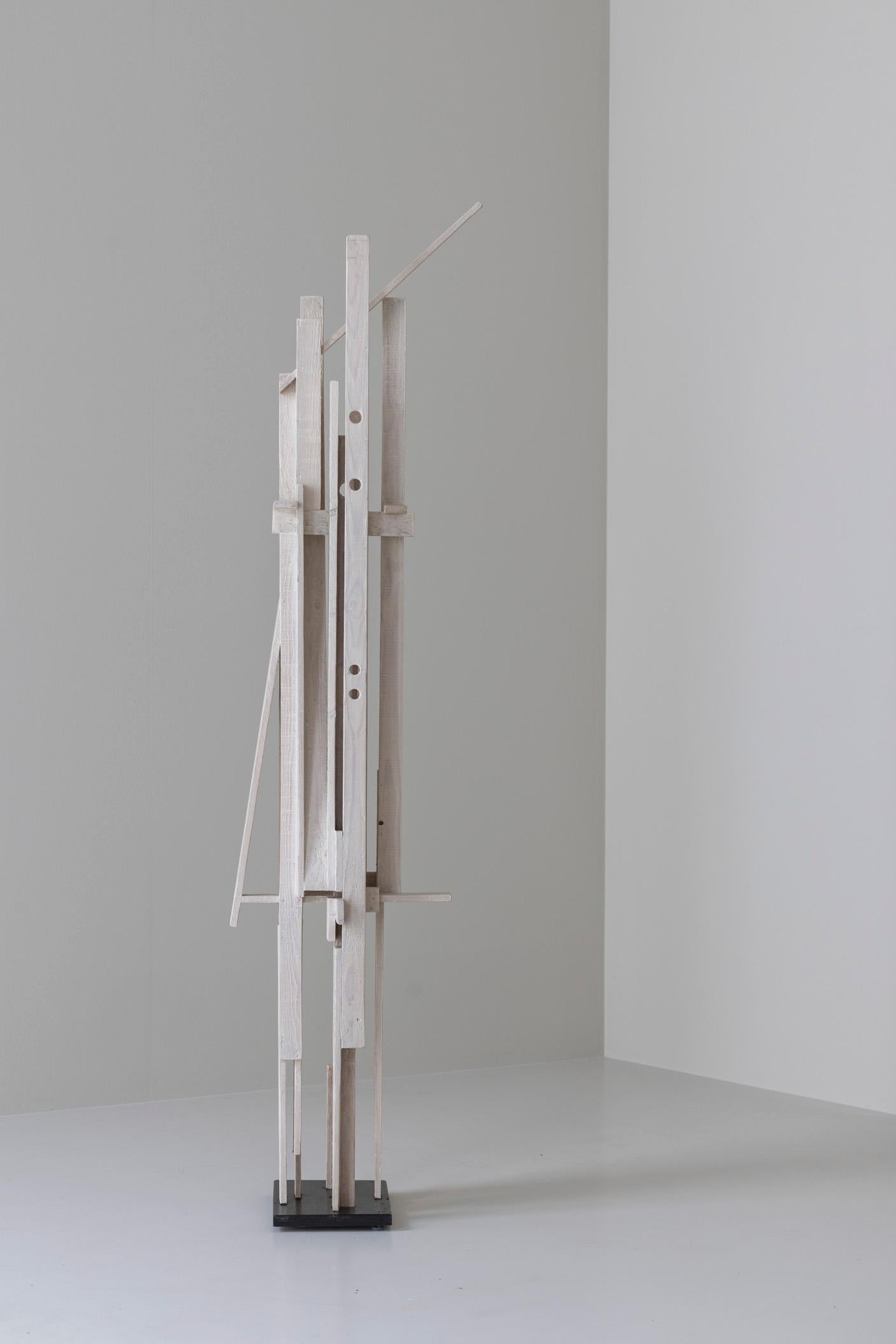 Abstract wooden sculpture by R. Ditmarch, The Netherlands 1970s. For Sale 3