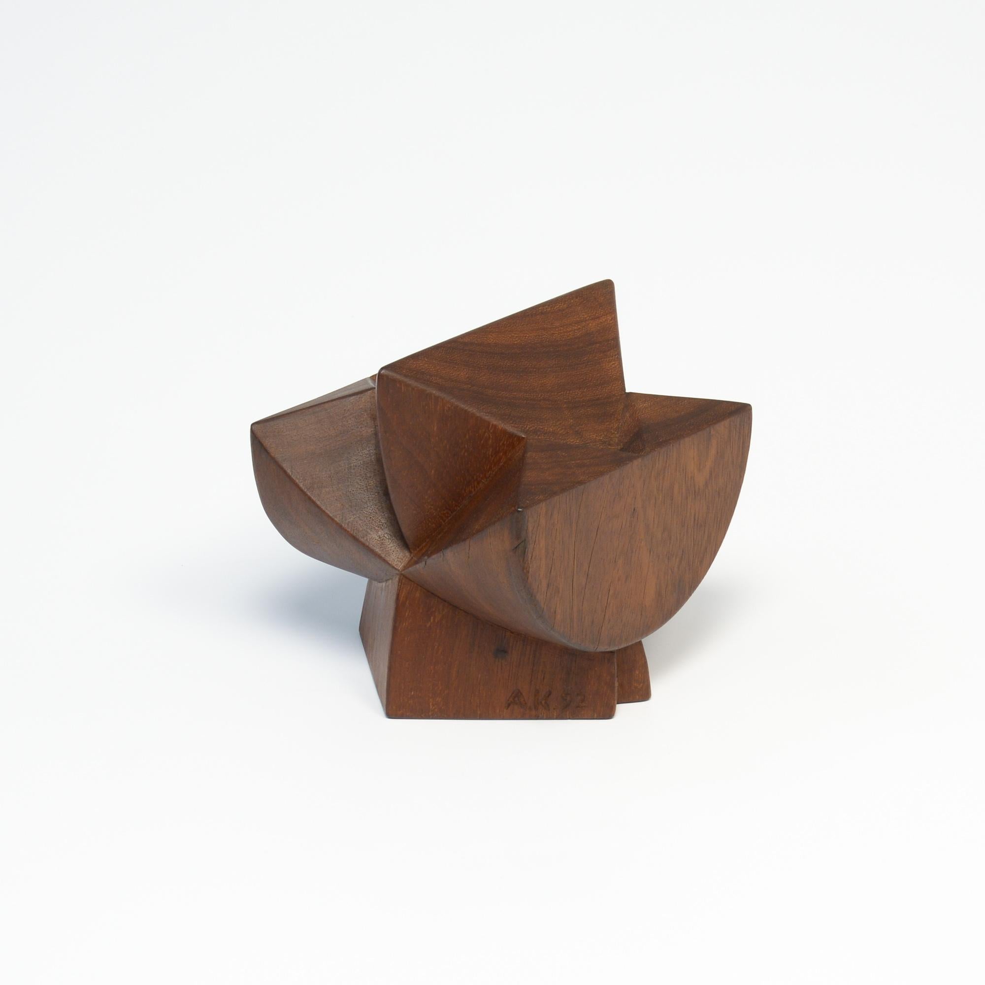 Abstract Wooden Sculpture In Good Condition In Vlimmeren, BE