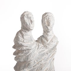 Sculpture abstraite en bois « Wins » peinte en gris-blanc par Christofer Kochs, 2016