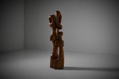 Abstrakte Totemskulptur aus Holz von R. van 't Zelfde, 1970er Jahre