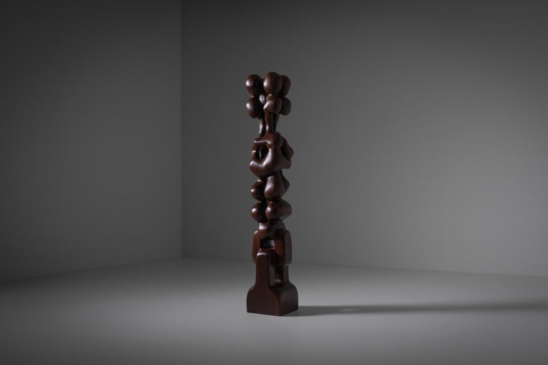 Hand-Carved Abstract wooden totem sculpture by R. van ’t Zelfde, 1970s For Sale