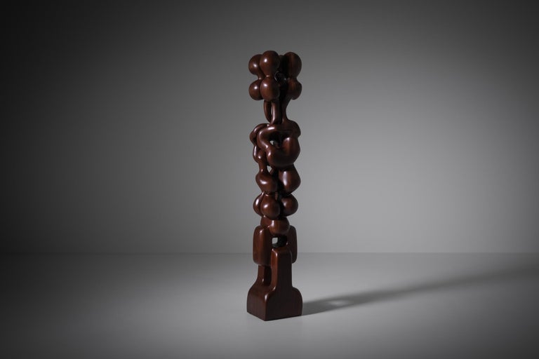 Late 20th Century Abstract wooden totem sculpture by R. van ’t Zelfde, 1970s For Sale