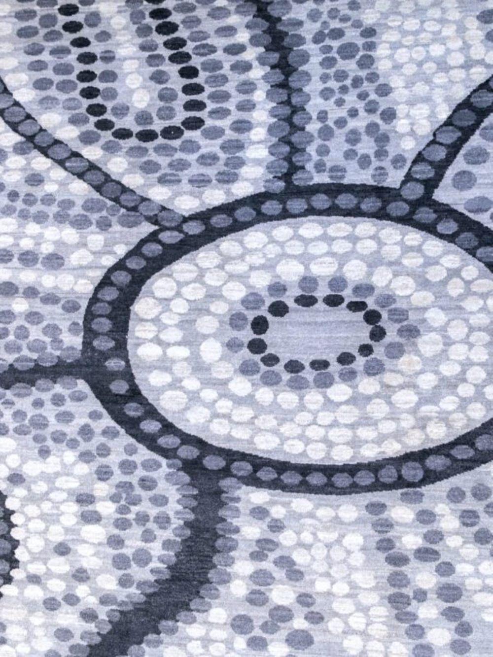 Art Nouveau Tappeto persiano in lana astratta, design architettonico moderno in grigio e avorio, 9x12 in vendita