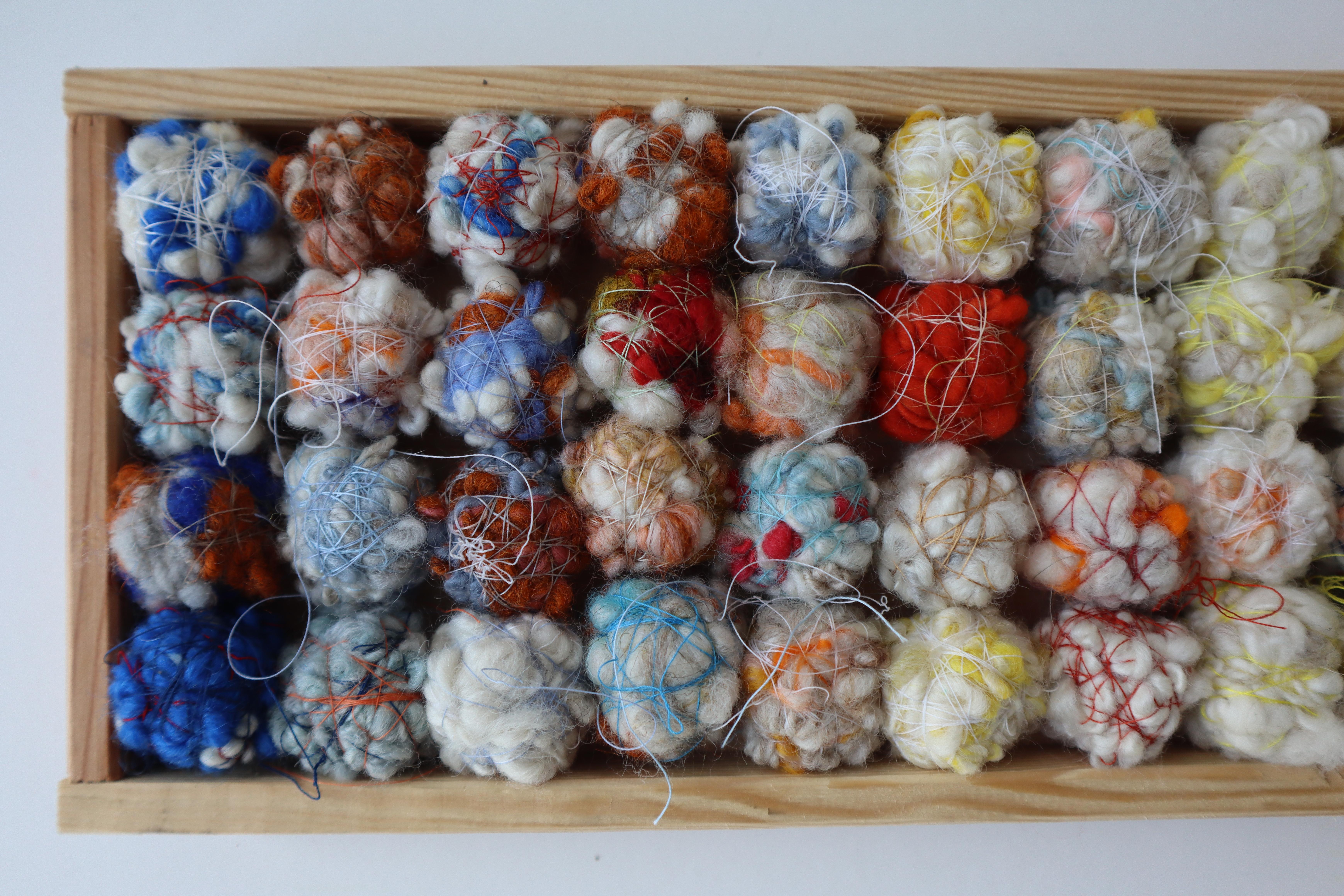 Abstract Woolen Wall hanging For Sale 7