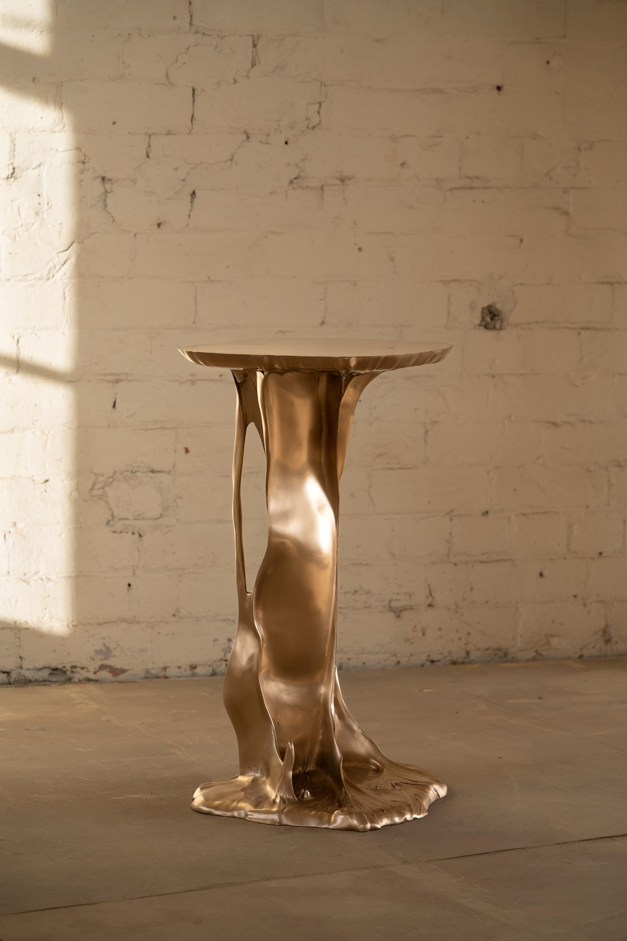 Britannique Table d'appoint Abstraction II par Kris Lamba Studio en vente
