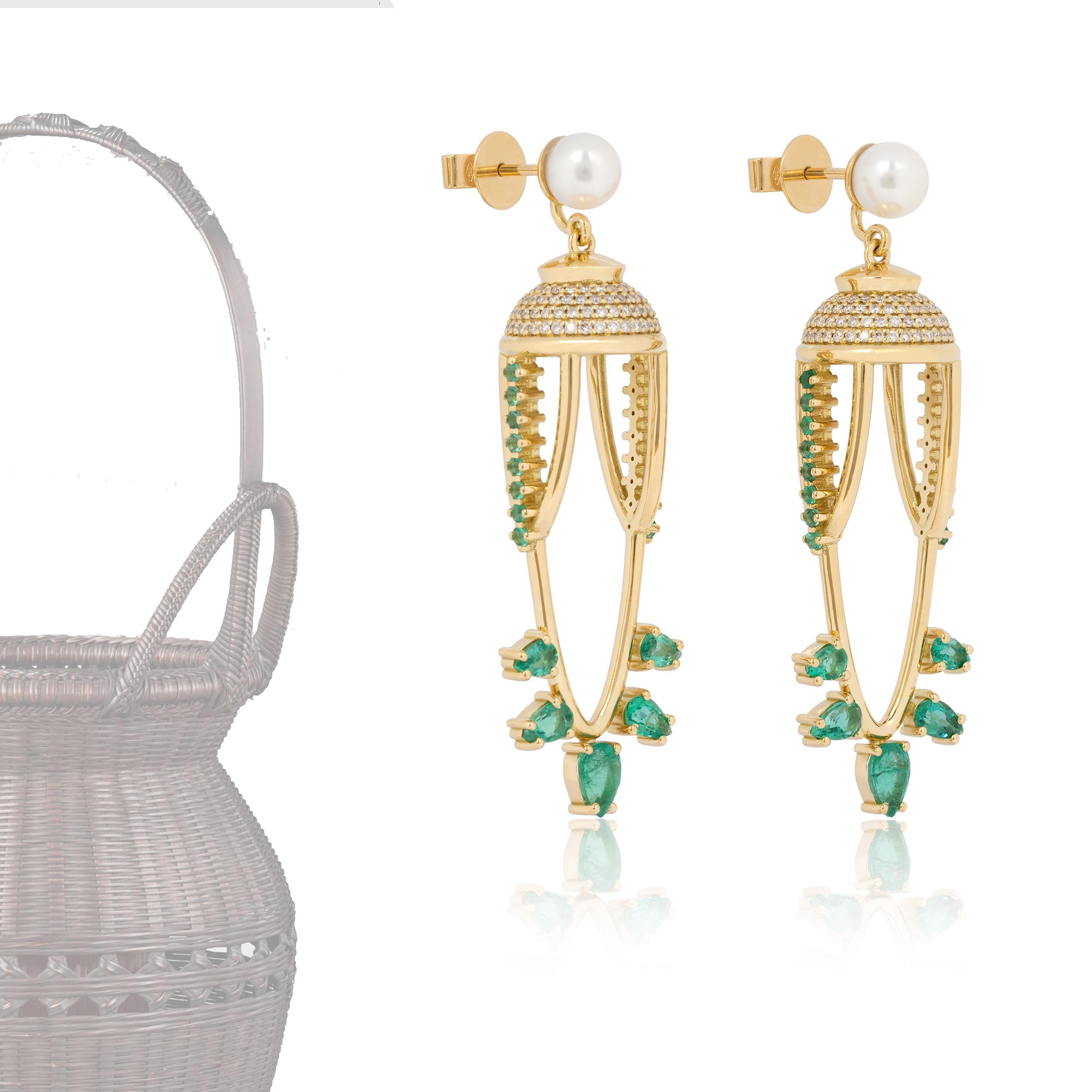 Abundance Earrings in 18 Karat Gold with Diamonds, Emeralds And Pearls In New Condition For Sale In Athens, Ekali