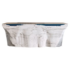 Abyss Console in White Carrara Marble and Glass by :DUFFY