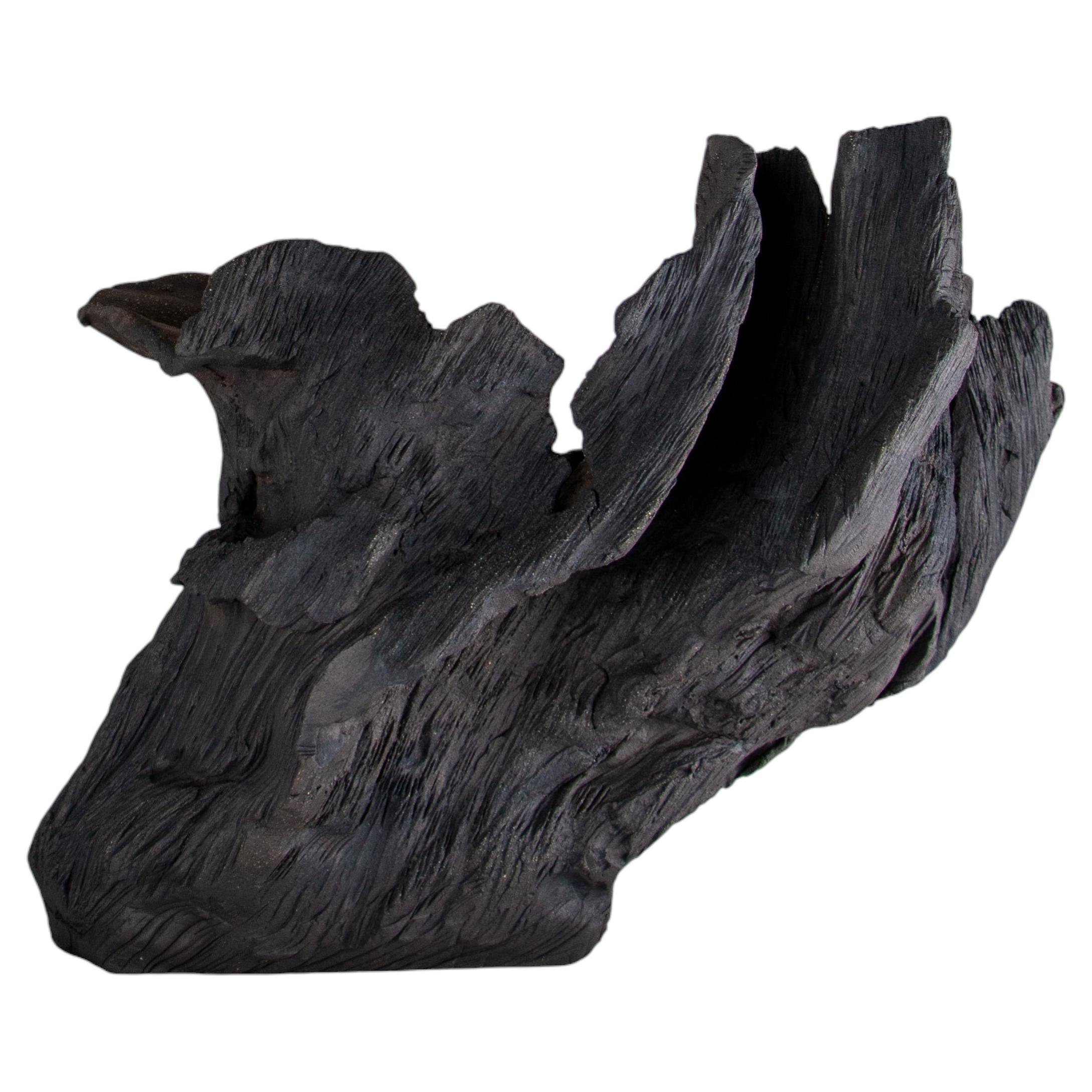 Abyss No. 21 Vase sculptural en céramique de Ceren Gurkan, fait à la main