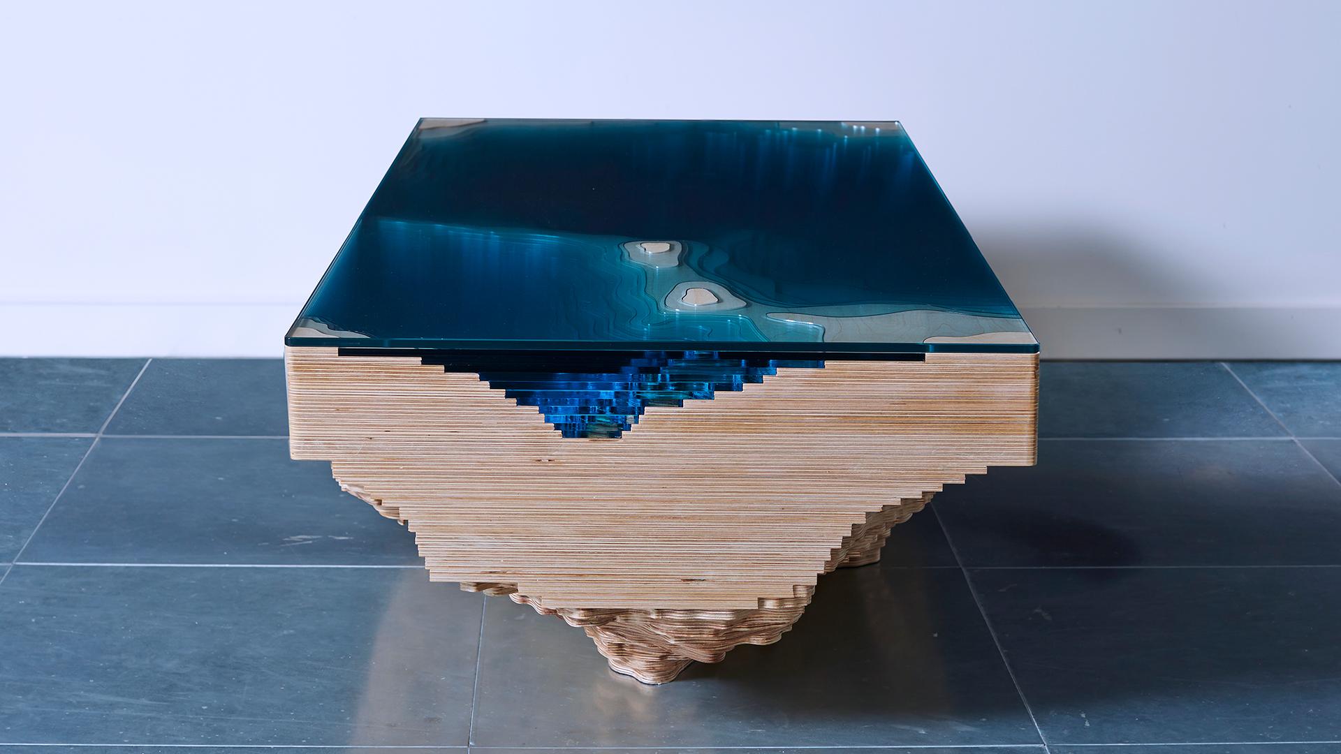 Modern Rectangular Abyss Coffee Table in Birch Wood & Glass For Sale 2