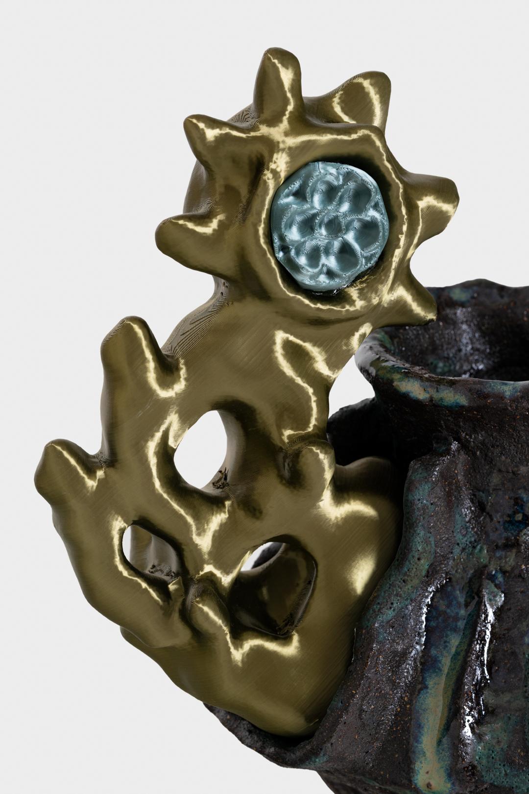 Vernissé Vase Amphora en filament PLA, argile noire, glaçure de Natalia Triantafylli en vente