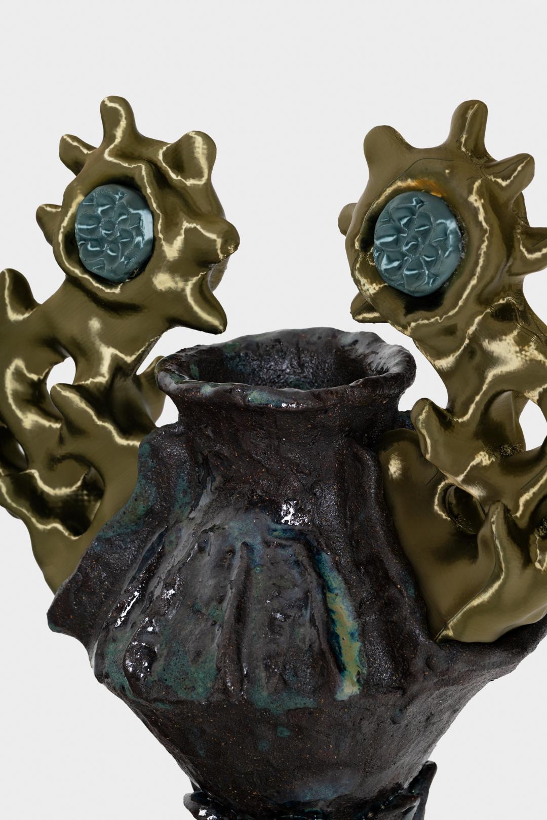XXIe siècle et contemporain Vase Amphora en filament PLA, argile noire, glaçure de Natalia Triantafylli en vente
