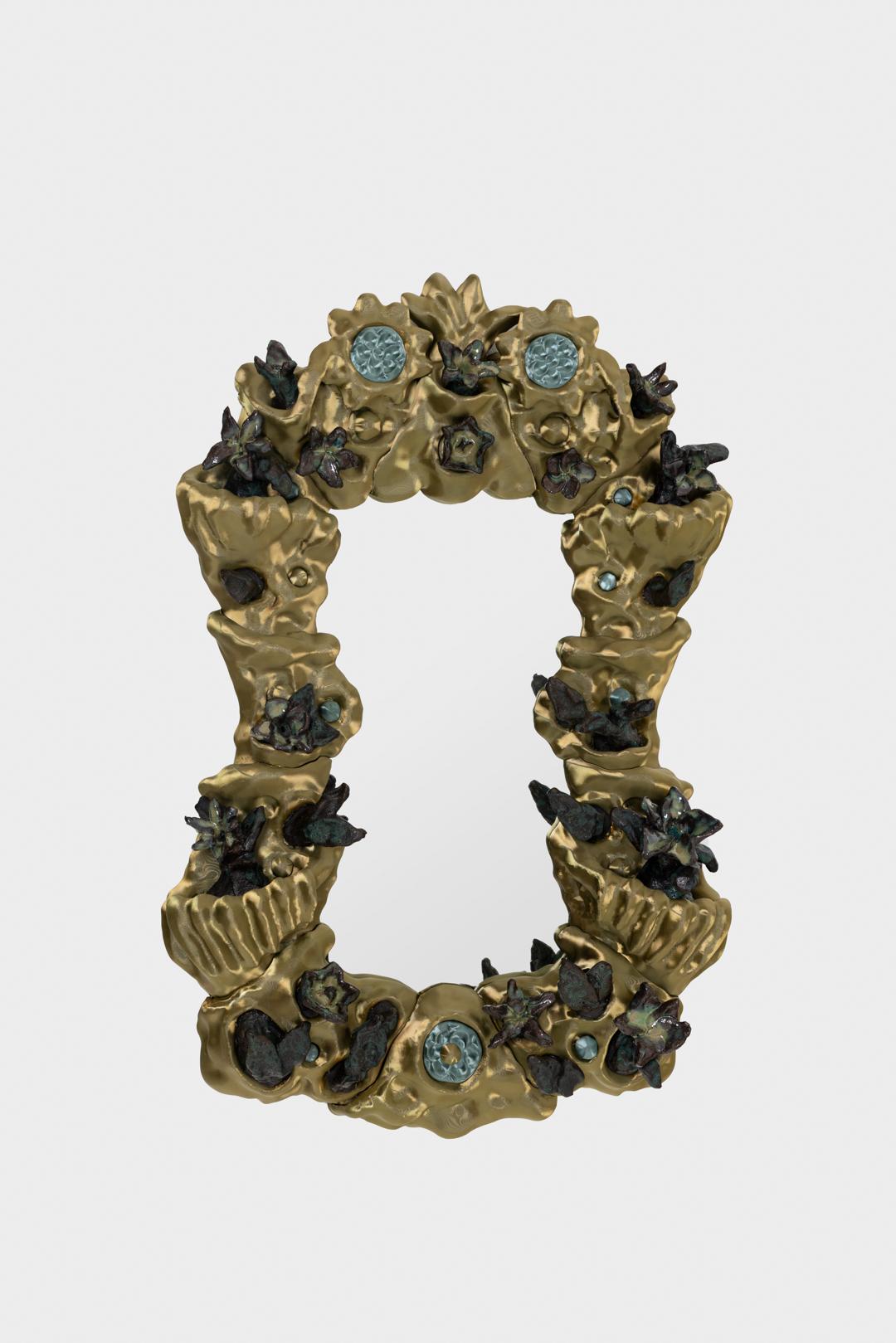 Vernissé Miroir abyssal en filament PLA, argile noire, glaçure par Natalia Triantafylli en vente