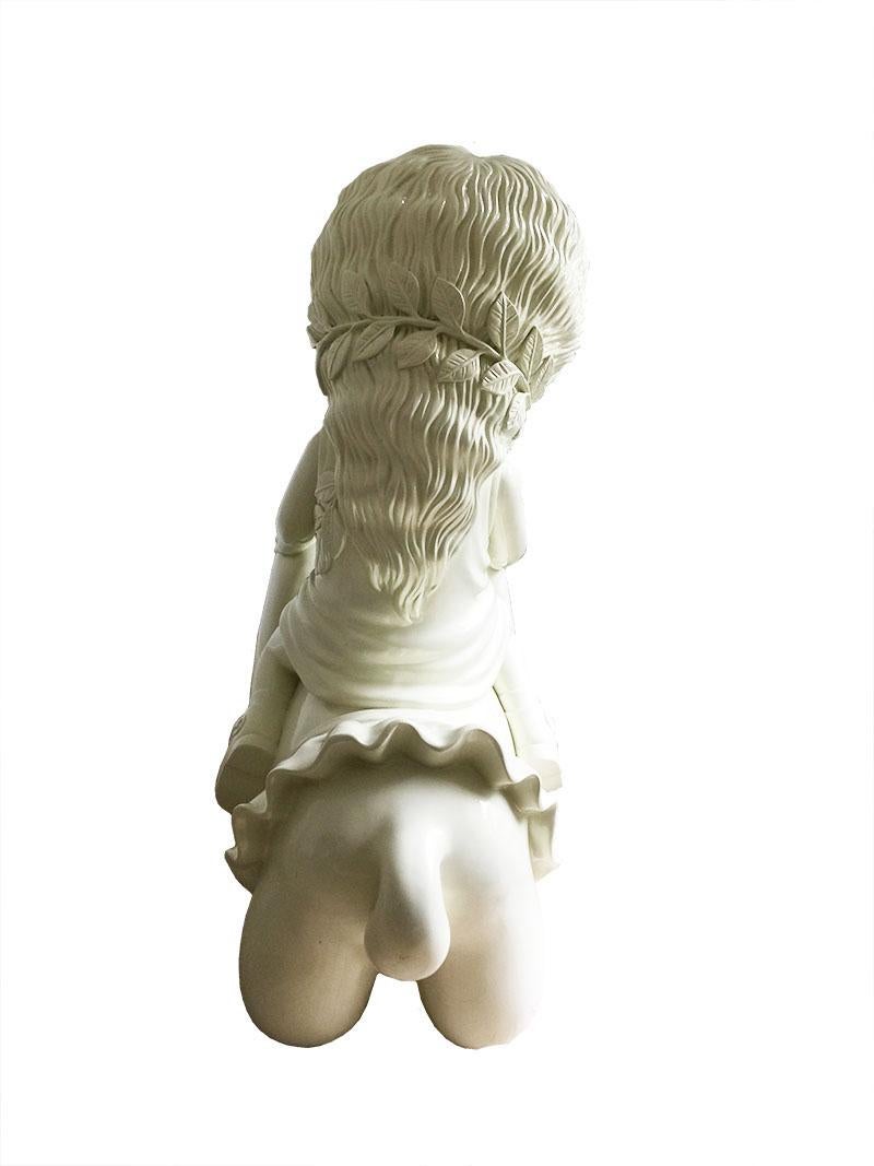 A.C. Andre Tanama Sculpture of Gwen Silent, Pearl Painted Fiberglass, 2011 # 1/3 In Good Condition In Delft, NL