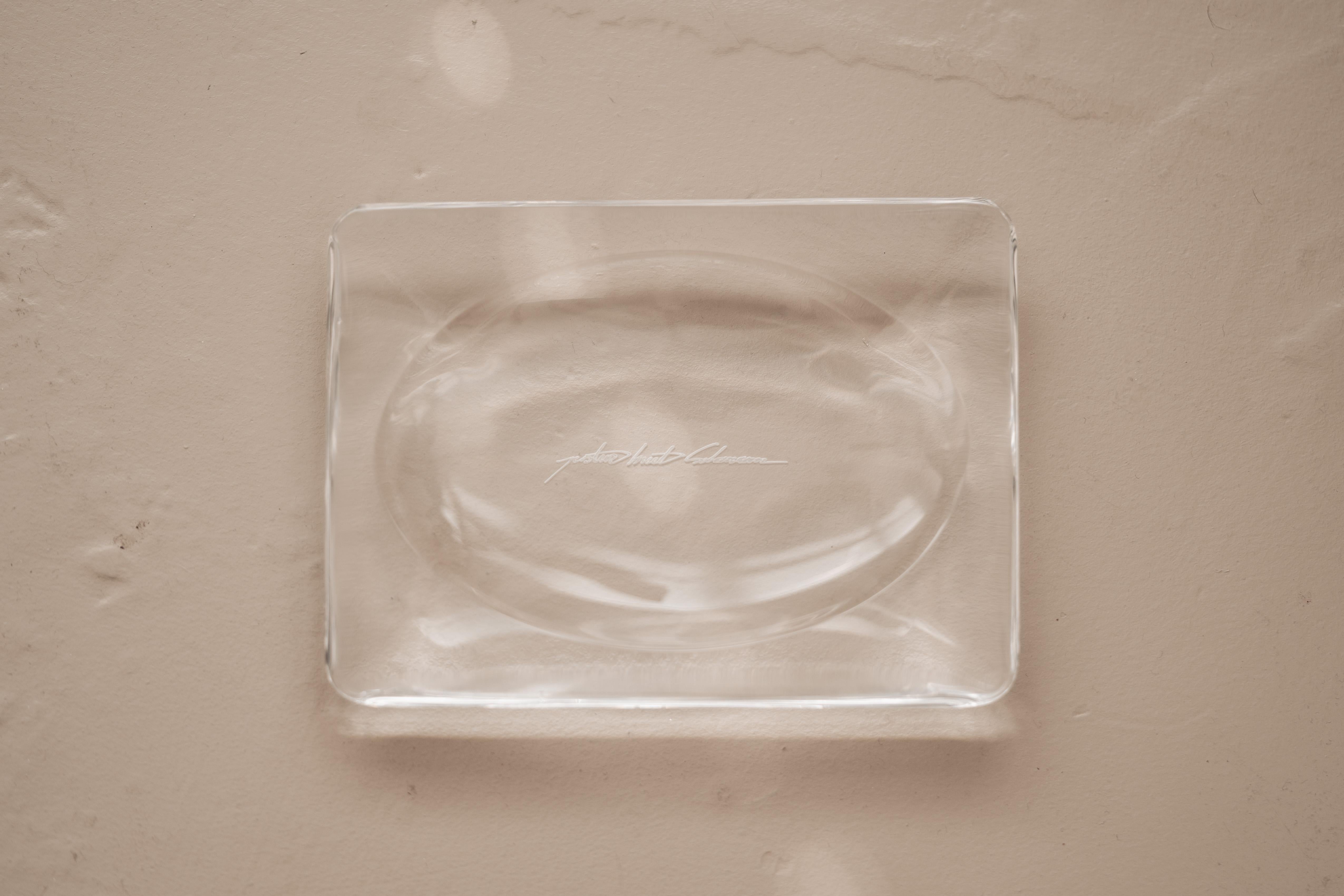AC II by Justus Knut Schomann
Dimensions: W 12 x D 2 x H 16 cm
Materials: Casted Arcylic, Diamond polished.
Weight: 0,3 Kg. 

Justus Knut Schomann
Born in Cologne in 1999, Justus Knut Schomann is a passionate and driven individual. In 2021, he
