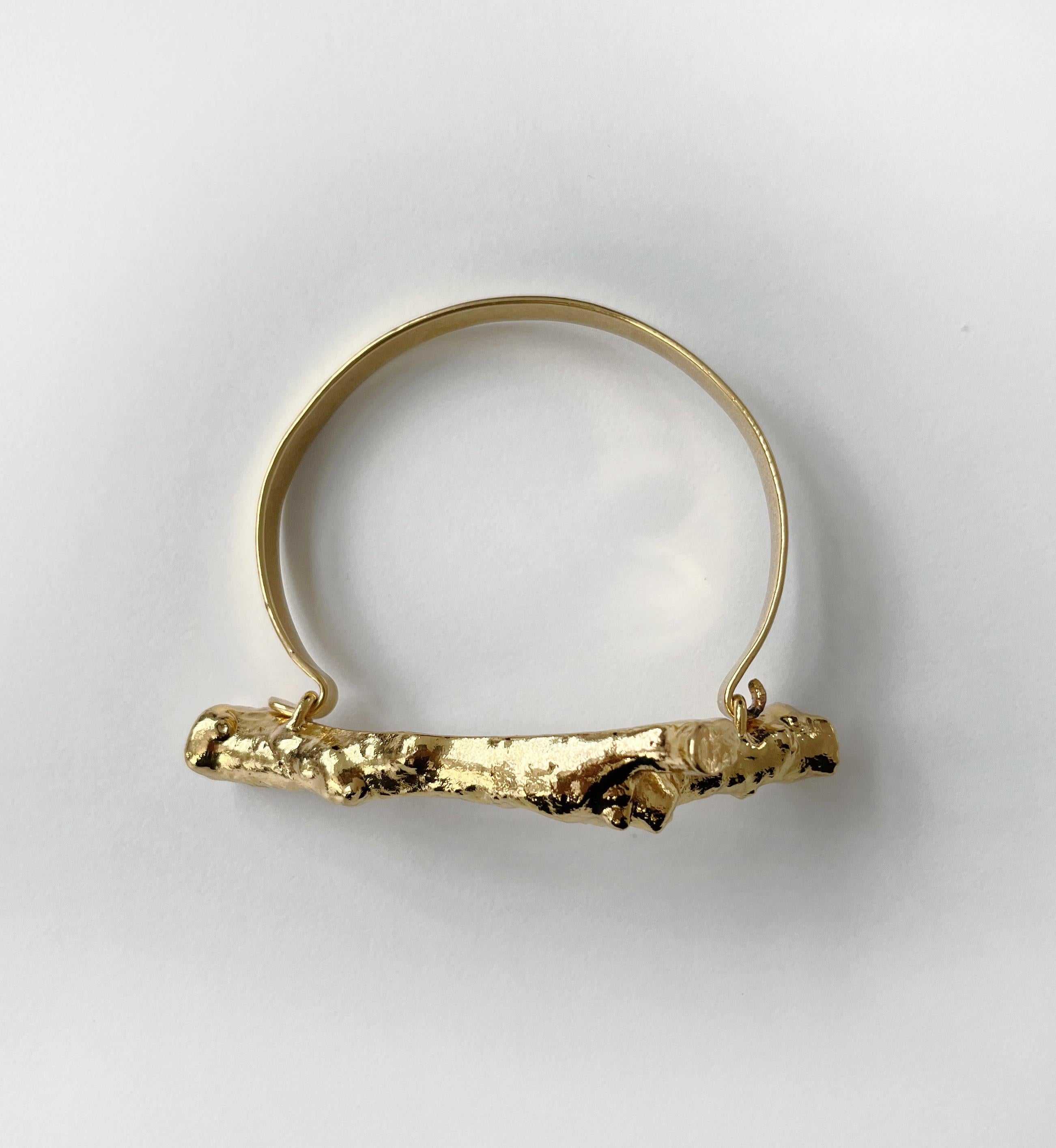 Acacia 24k Gold Plated Acacia Bangle In New Condition For Sale In MONTREUIL, France