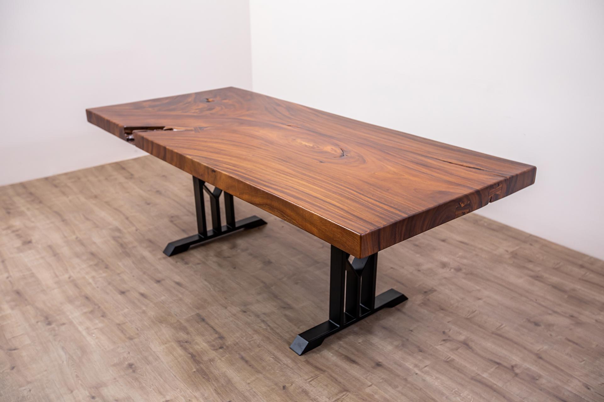 Hand-Crafted Acacia Live Edge Limited Edition Slab Table/Desk in Smooth Milk Chocolate For Sale