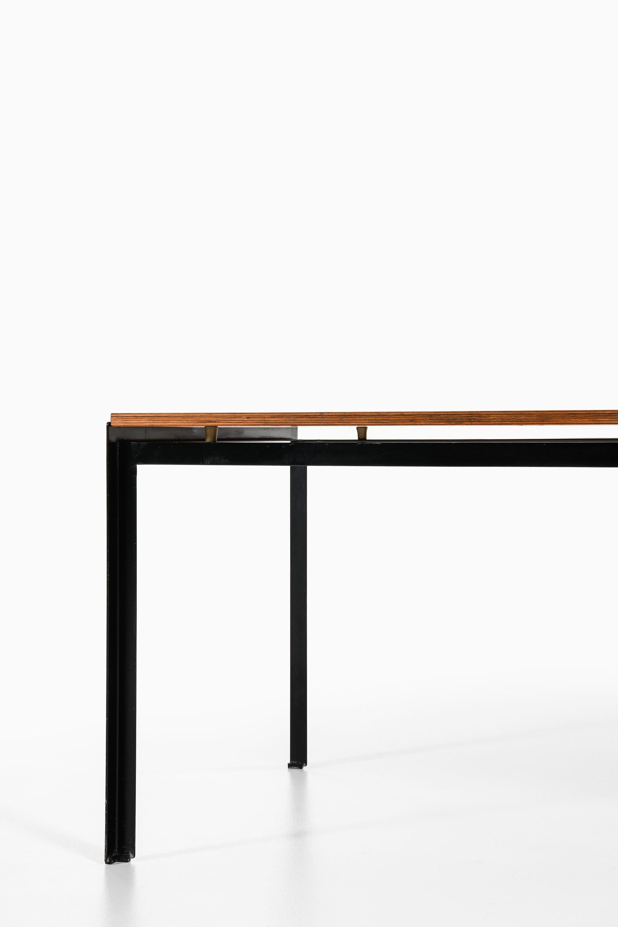 Academy Table in Black Lacquered Steel and Pine by Poul Kjærholm, 1950's For Sale 1