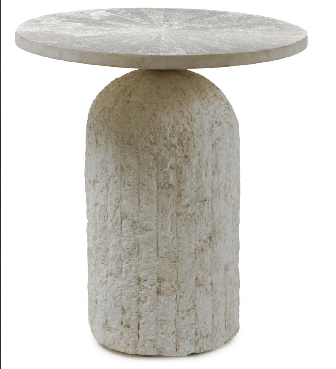 Acadia Accent Table, Large In New Condition For Sale In Hollywood, FL