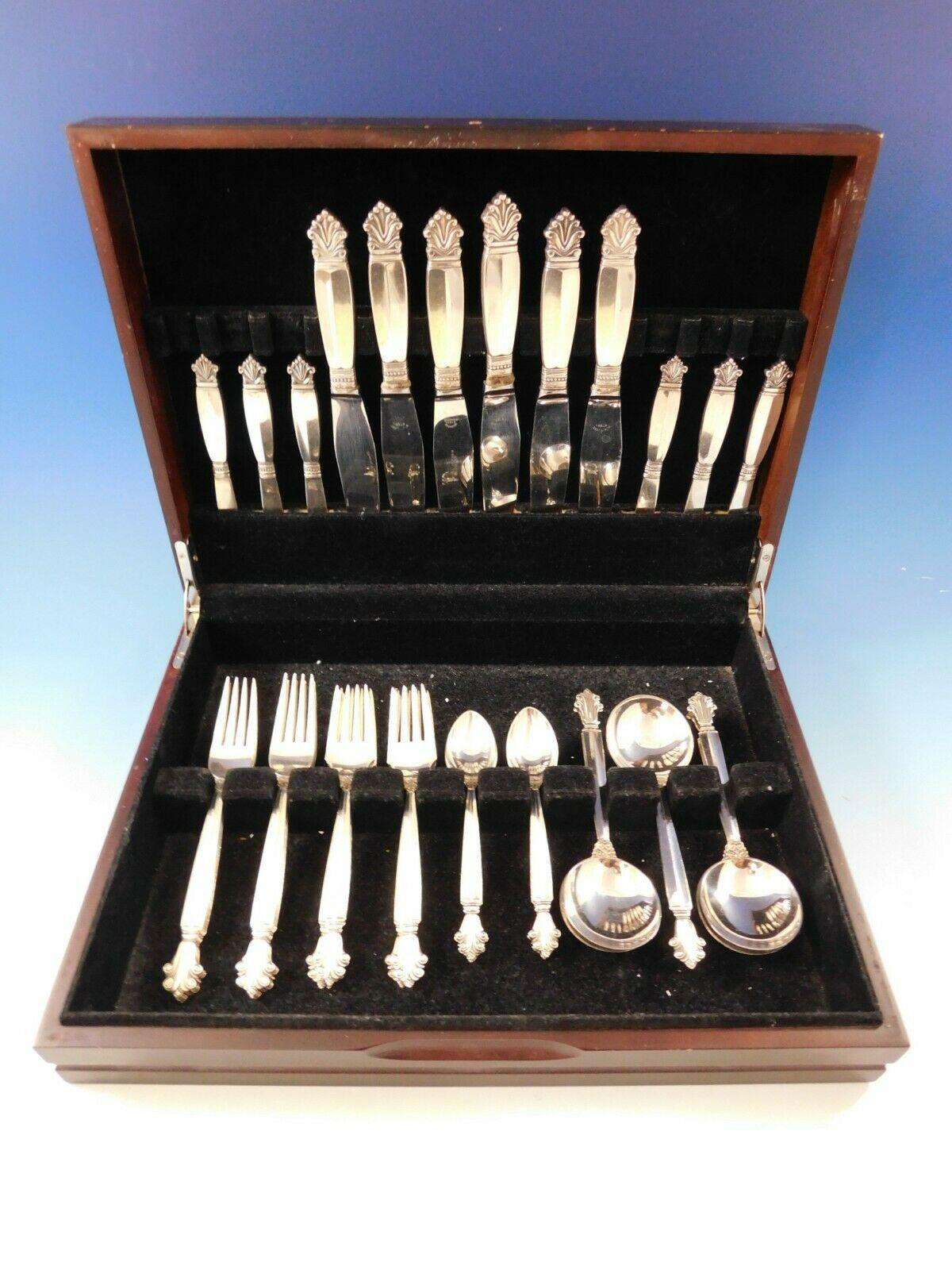 Acanthus by Georg Jensen sterling silver Flatware set, 36 pieces. Great starter set! This set includes:

 6 Dinner Knives, short handle, 9