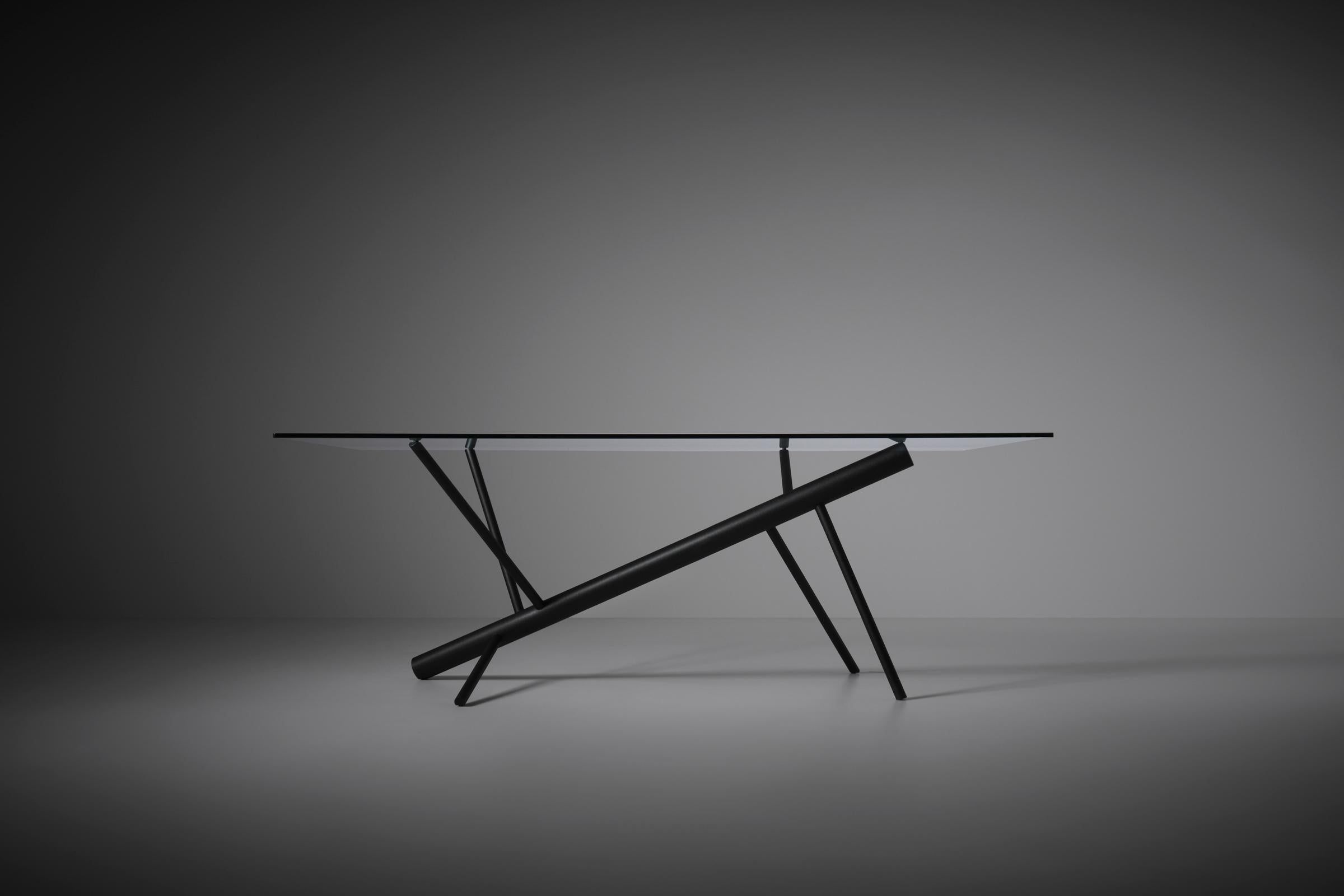 Mid-Century Modern ‘Acanto’ Dining Table by Enzo Mari for Zanotta For Sale