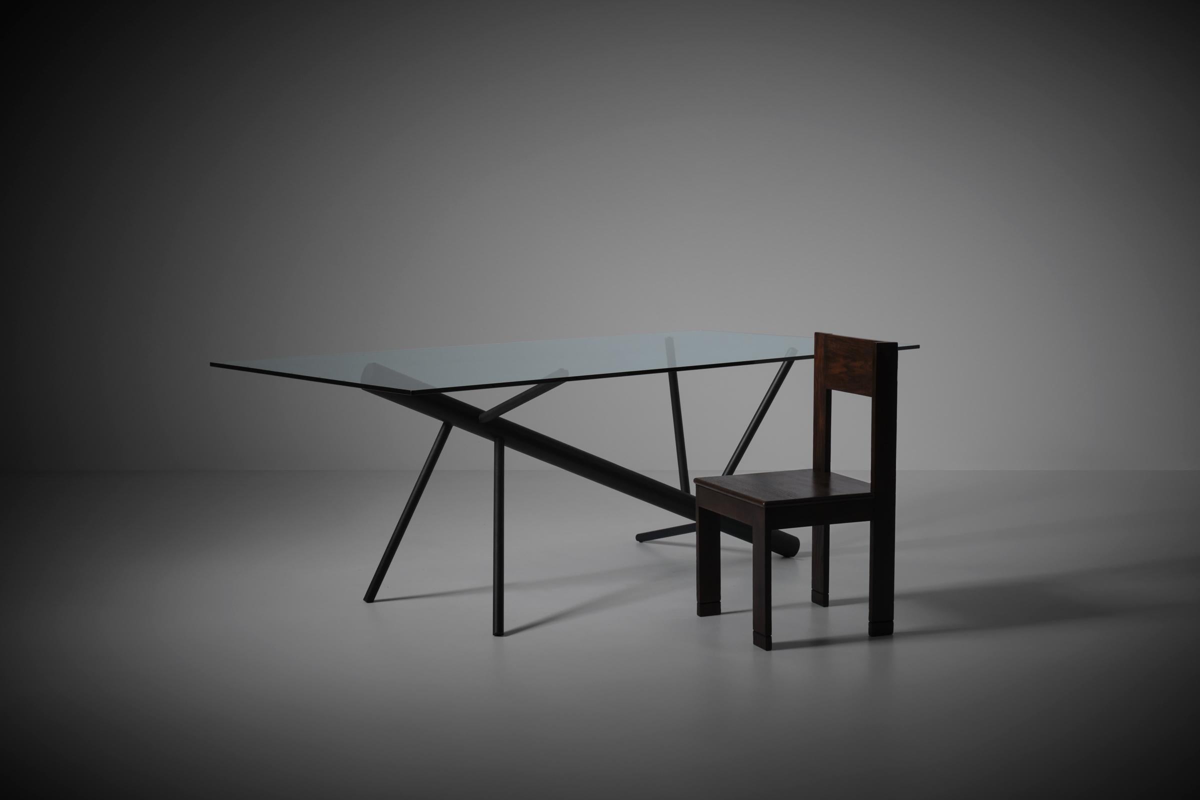‘Acanto’ Dining Table by Enzo Mari for Zanotta In Good Condition For Sale In Rotterdam, NL