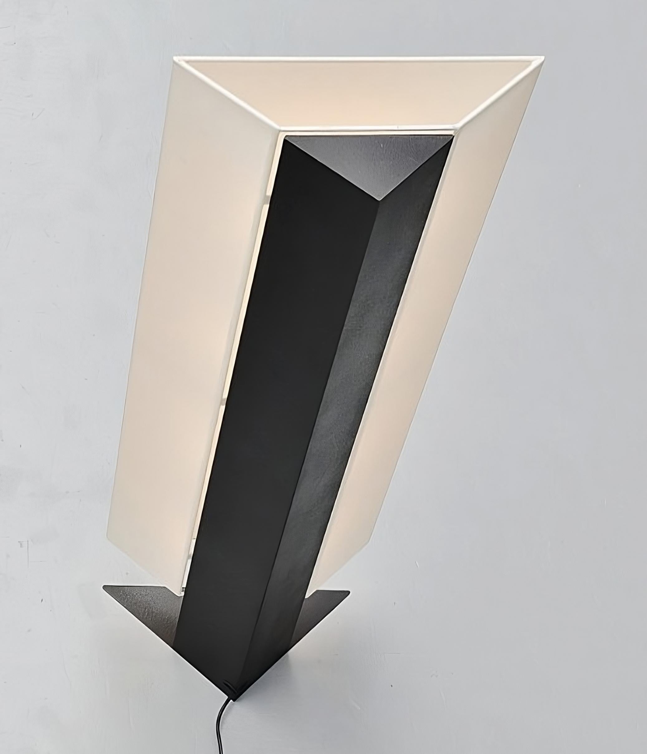 Powder-Coated Accademia Floor Lamp by Cini Boeri for Artemide 1978 For Sale