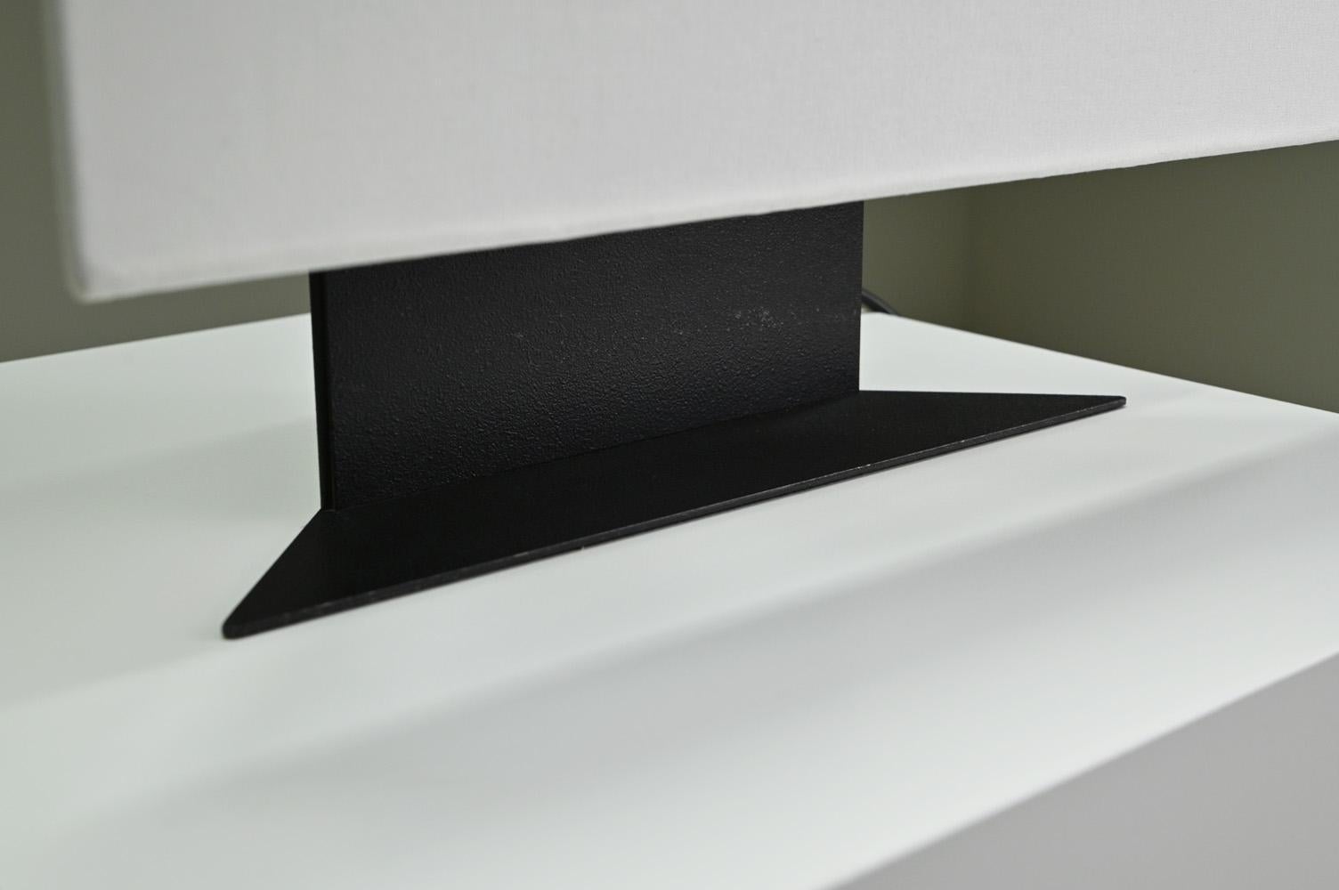 Accademia table lamp from Cini Boeri for Artemide, 1970s Italy. For Sale 2