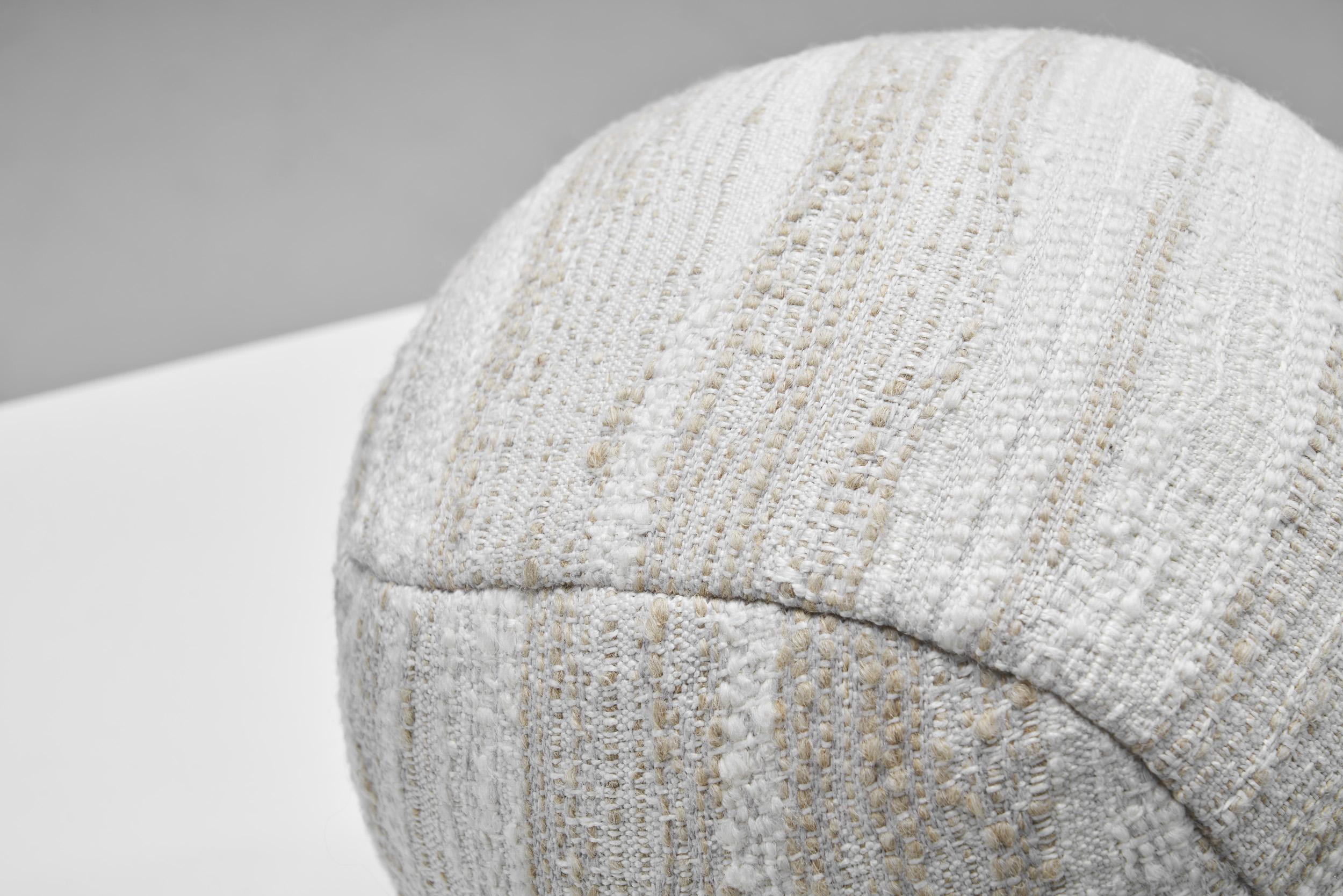 Accent Ball Pillow in a Striped Fabric In New Condition For Sale In Utrecht, NL