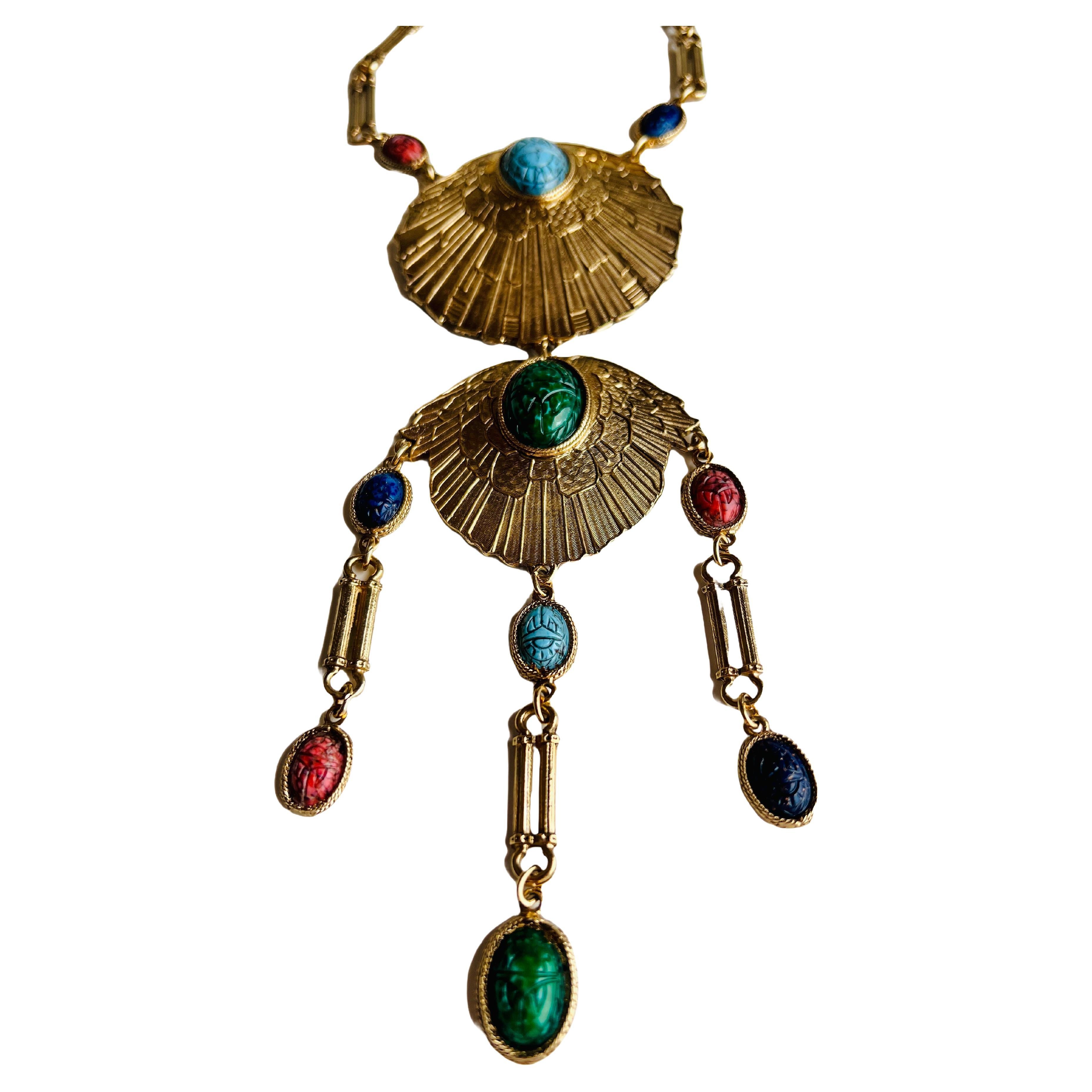 Donna Accessocraft - Collana con medaglione egiziano con scarabeo d'oro di grande effetto in vendita