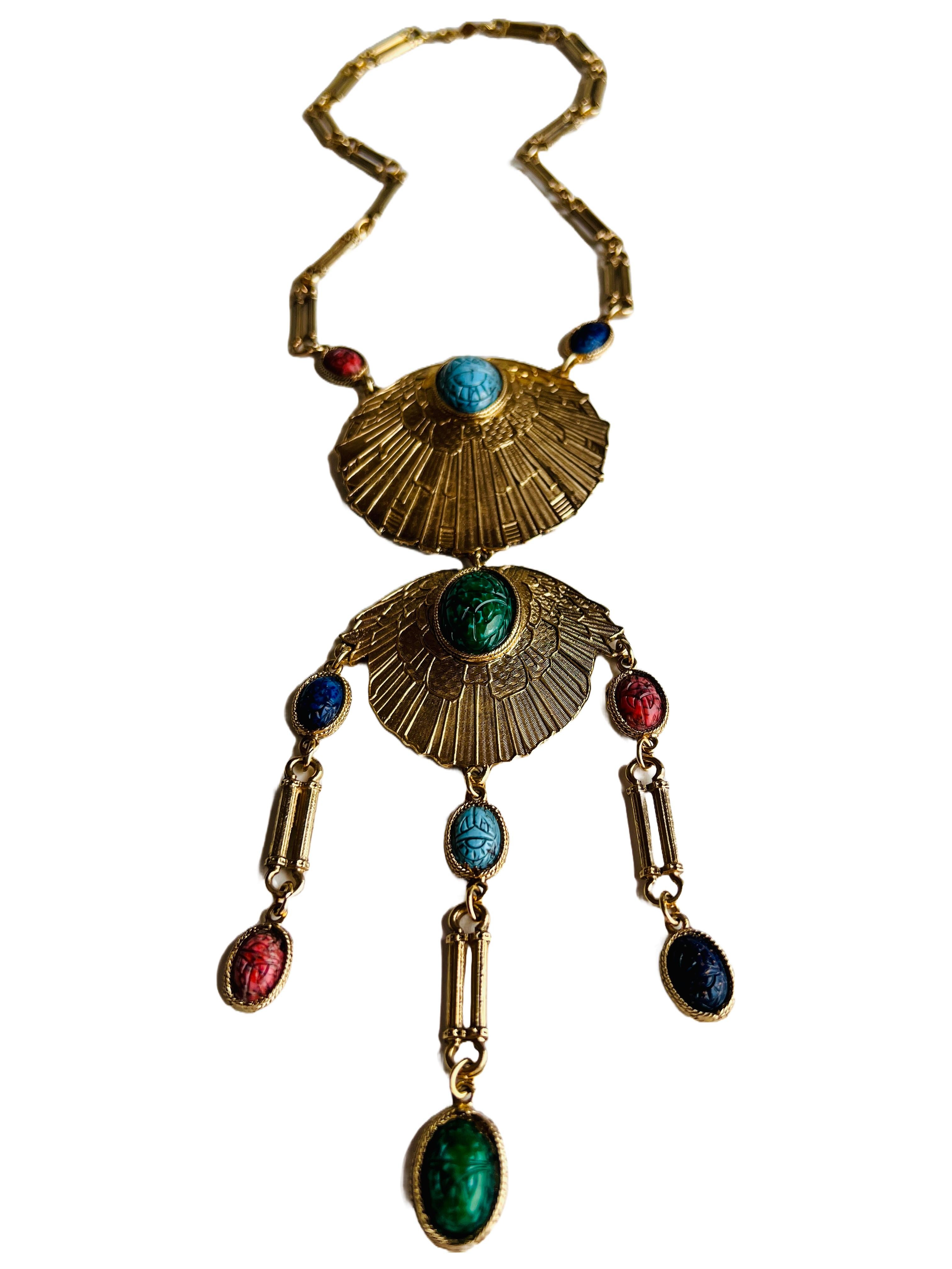 Accessocraft - Collana con medaglione egiziano con scarabeo d'oro di grande effetto in vendita 2