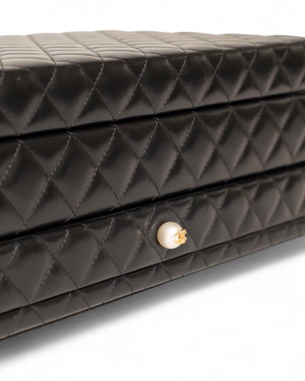 Accessori da Viaggio\ Portagioie Chanel Vanity Case Pearl Trapuntato Nero For Sale 3