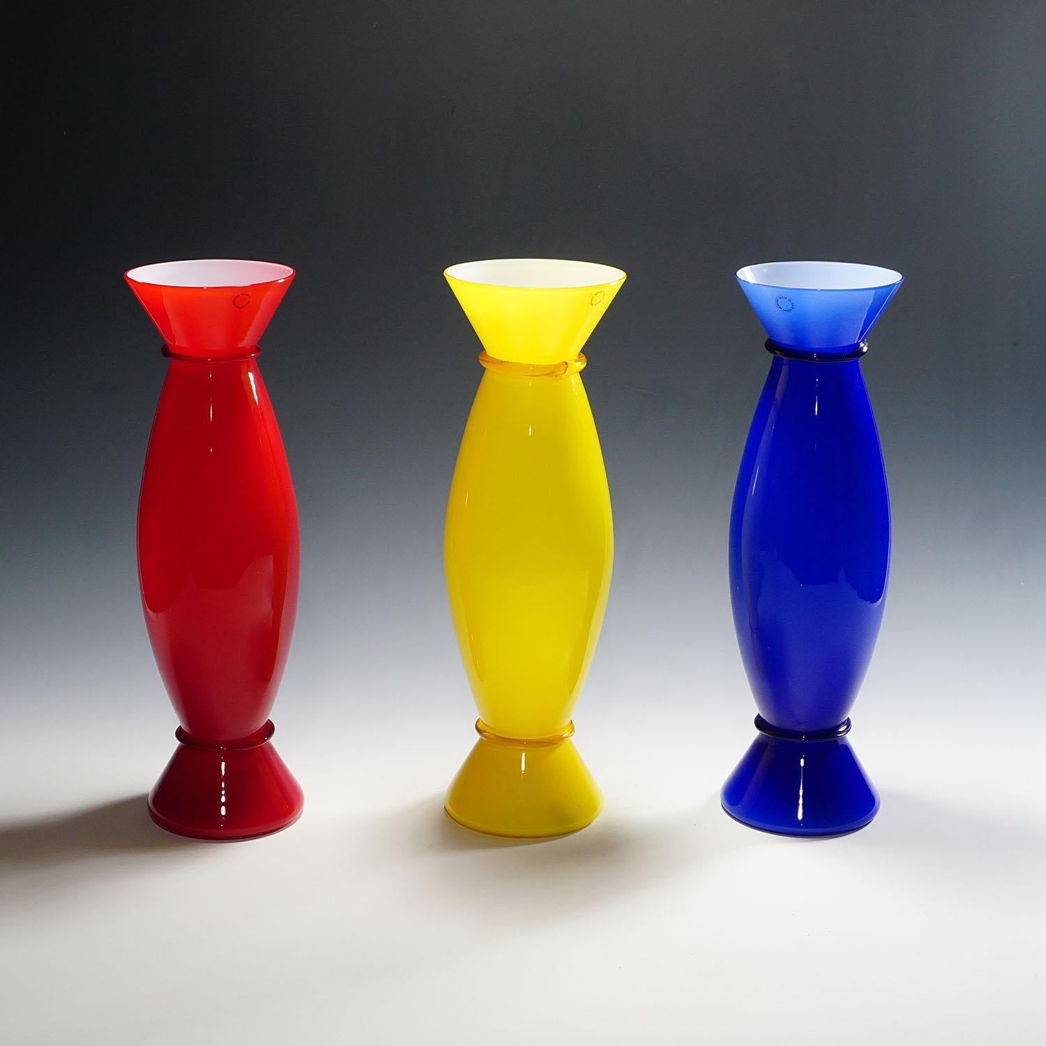 Mid-Century Modern Acco Vases by Alessandro Mendini for Venini, Murano Set of Three For Sale