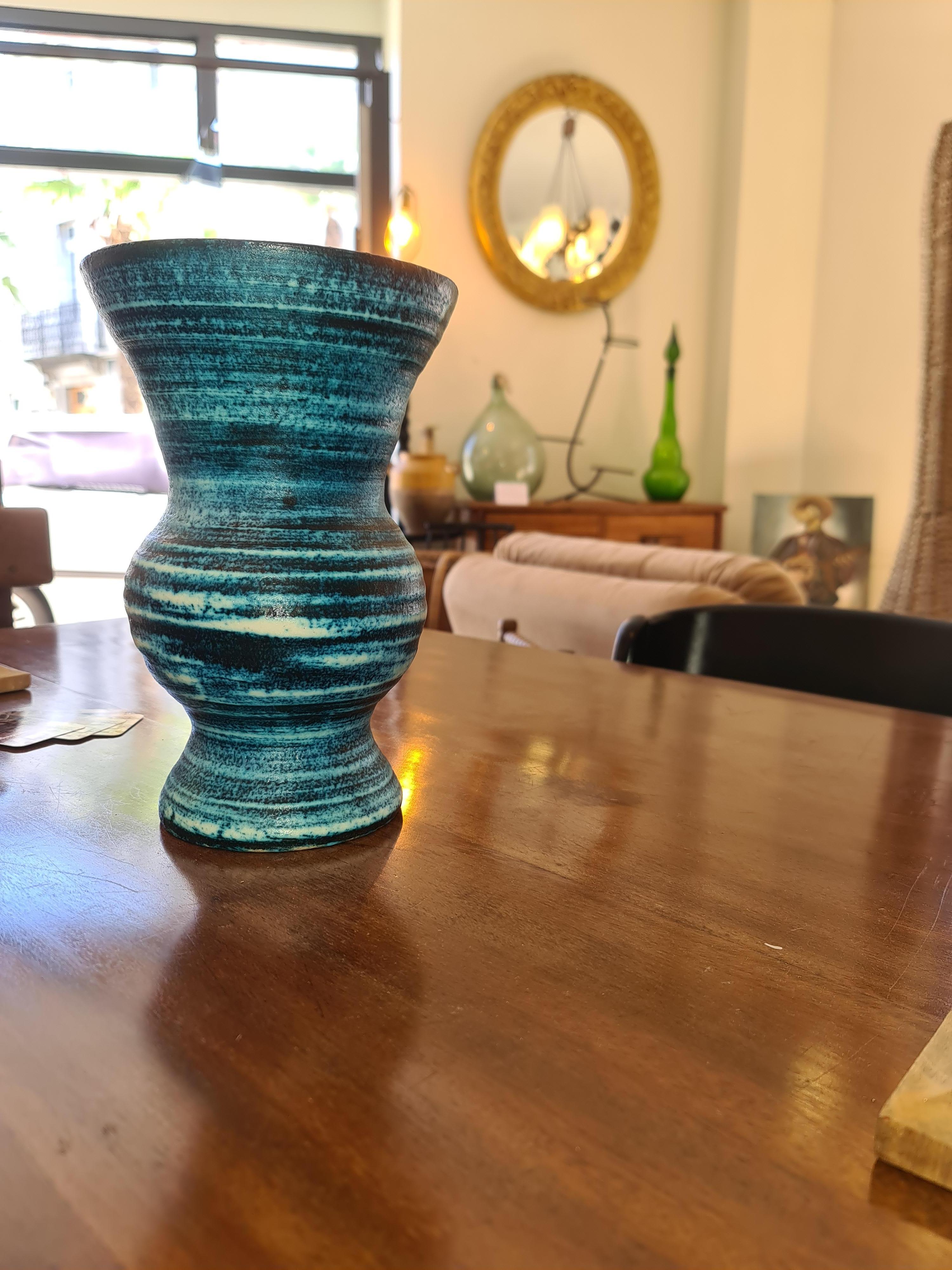 vase accolay bleu