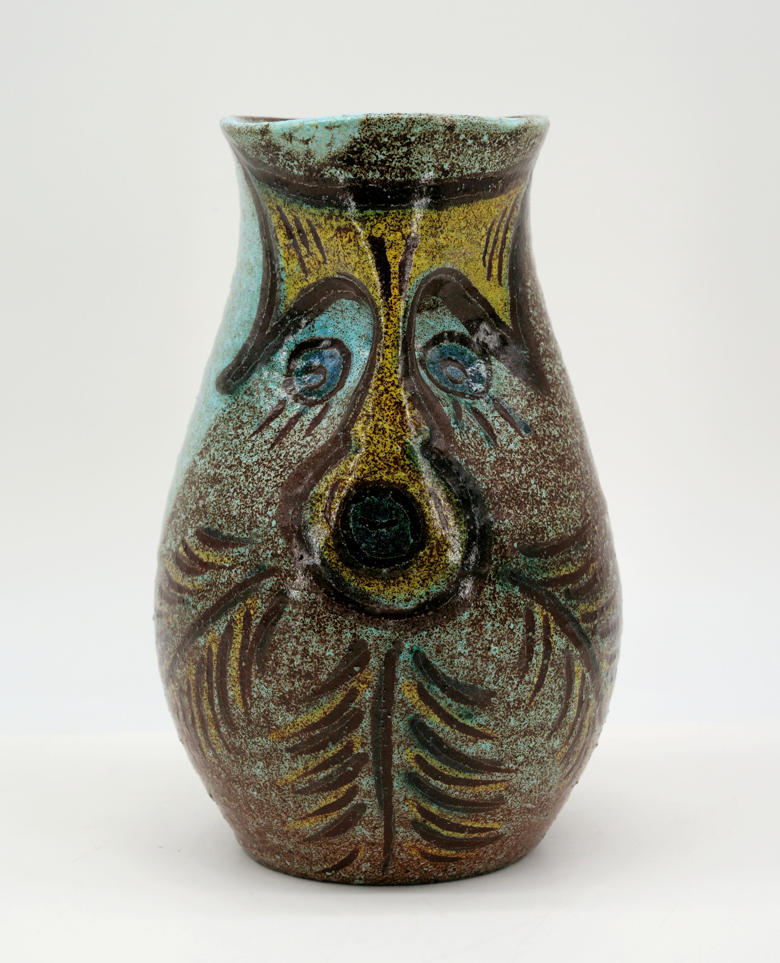 Vase anthropomorphe Accolay, années 1950 Excellent état - En vente à Saint-Amans-des-Cots, FR