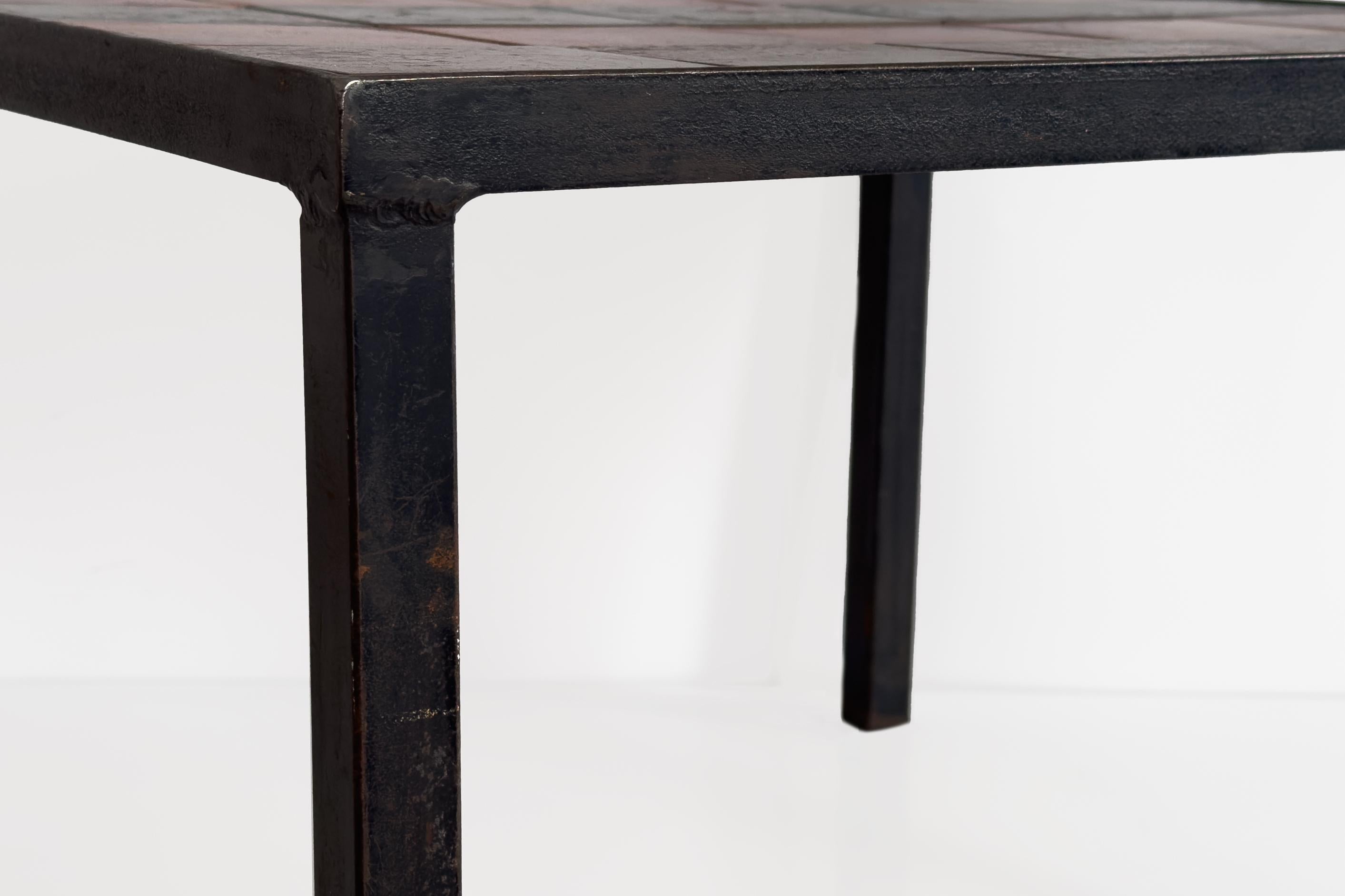 20ième siècle Accolay - Cerabati Ceramic Tiles Table basse française du 20ème siècle en vente