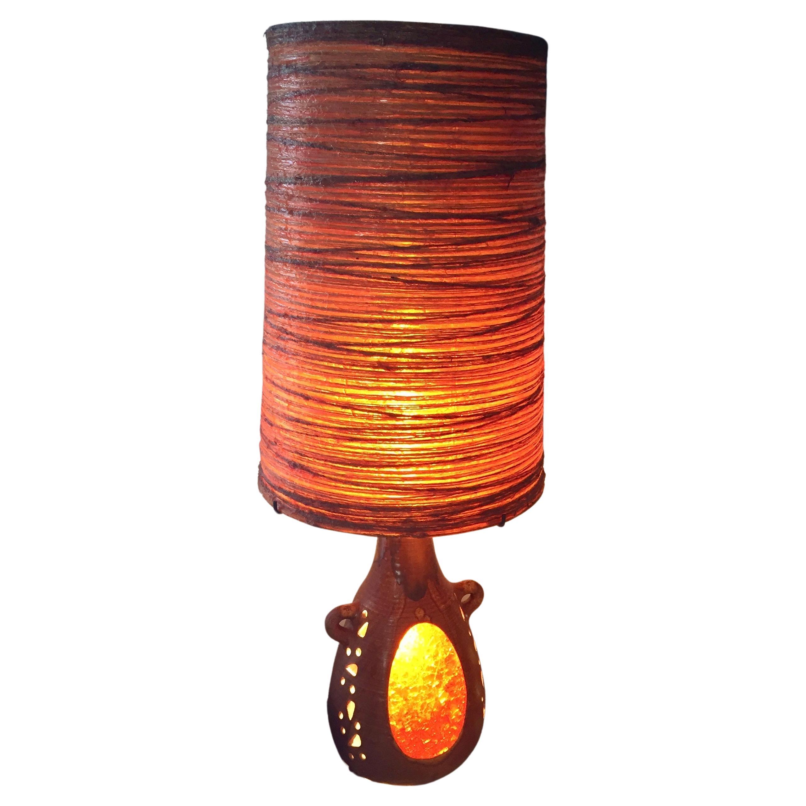 Lampe d'atelier Accolay en céramique et résine 1970 en vente