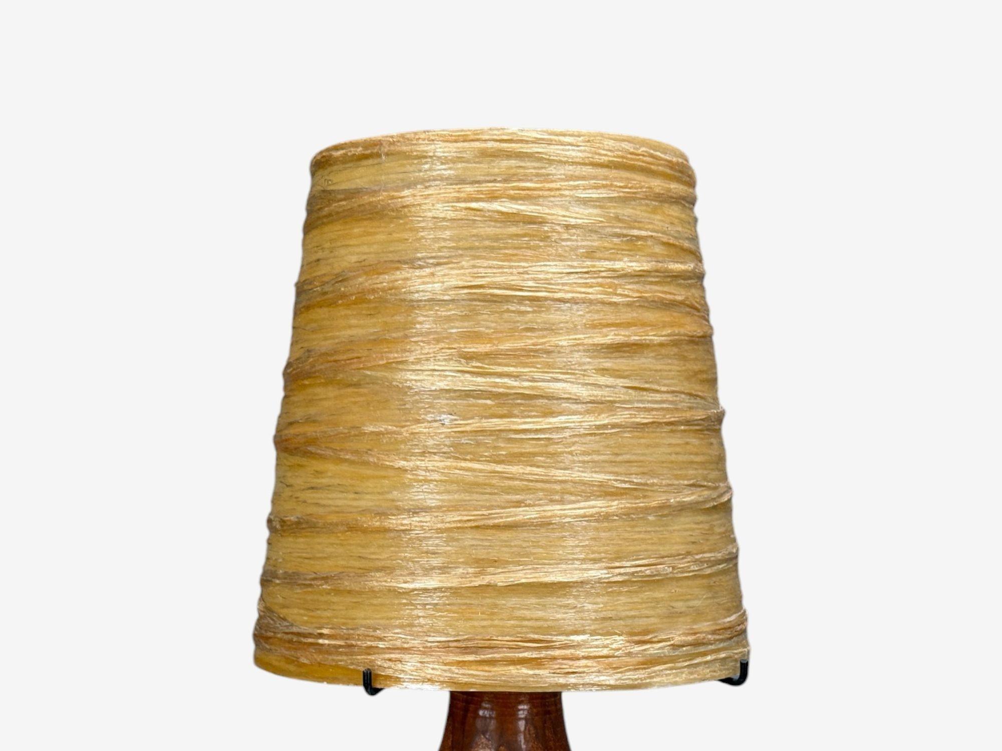 Accolay, Ceramica, Stained Glass, Resina filata, Lampada da tavolo, Francia, anni '60 in vendita 1